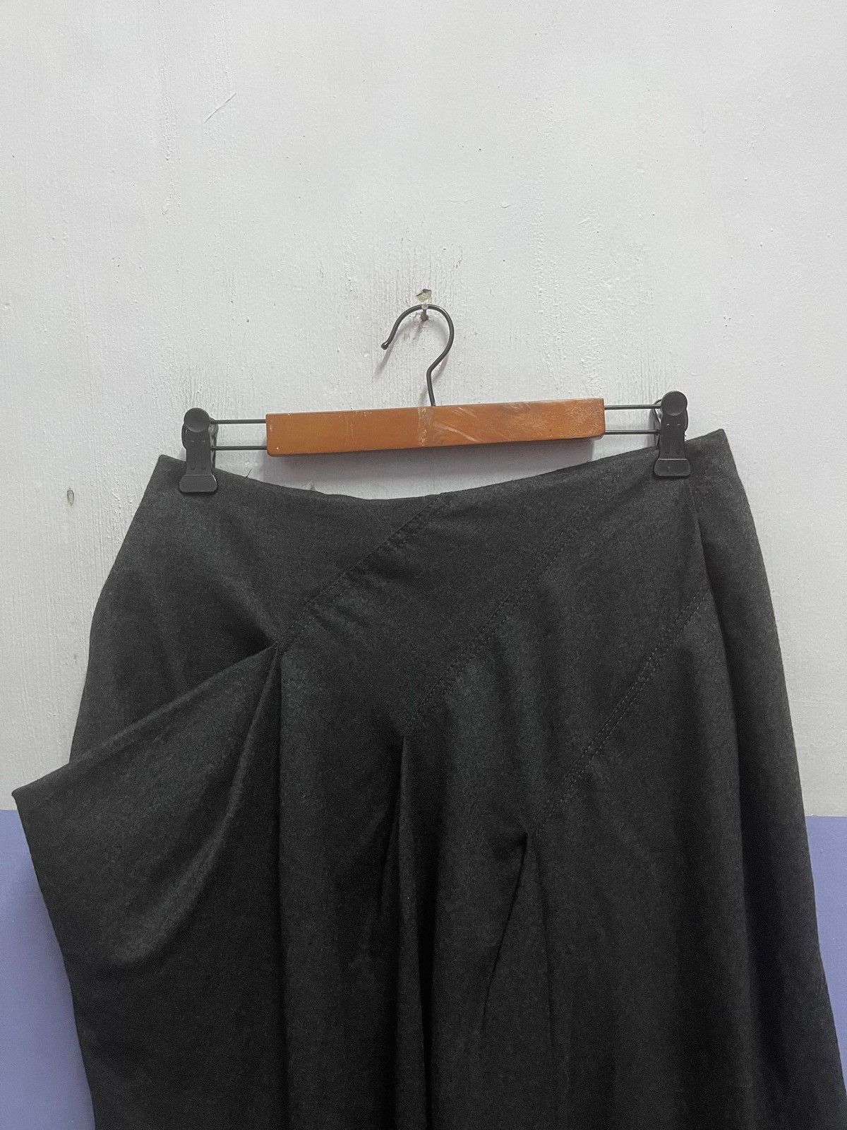 Brunello Cucinelli Luxury Brunello Cucinelli Cashmere and Wool Skirt Size 29" - 5 Thumbnail