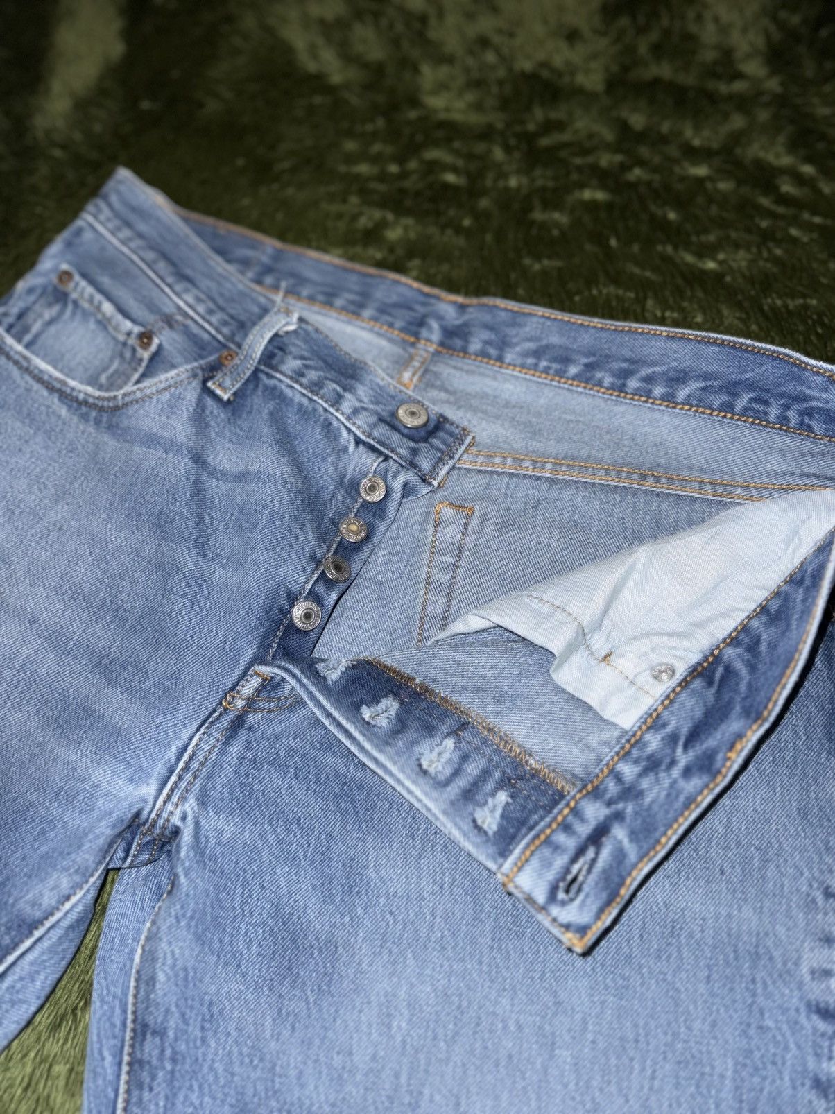 Levi's [W31/L32] Levi’s 501 CT Leather Label Indigo washed Denim Size US 31 - 3 Thumbnail