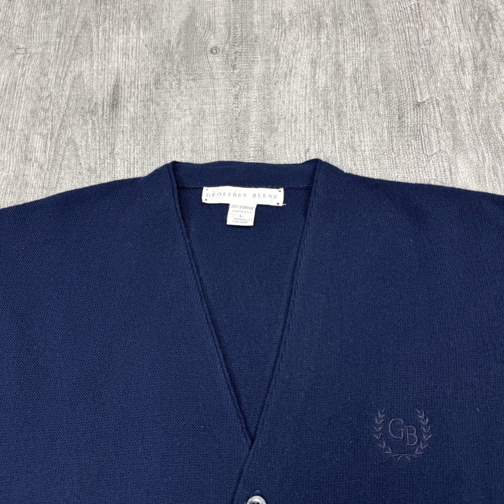 Geoffrey Beene VINTAGE Geoffrey Beene Men's Cardigan Sweater L Navy Blue 90s V-Neck Acrylic Button Front Solid Preppy Grunge USA Size US L / EU 52-54 / 3 - 2 Thumbnail