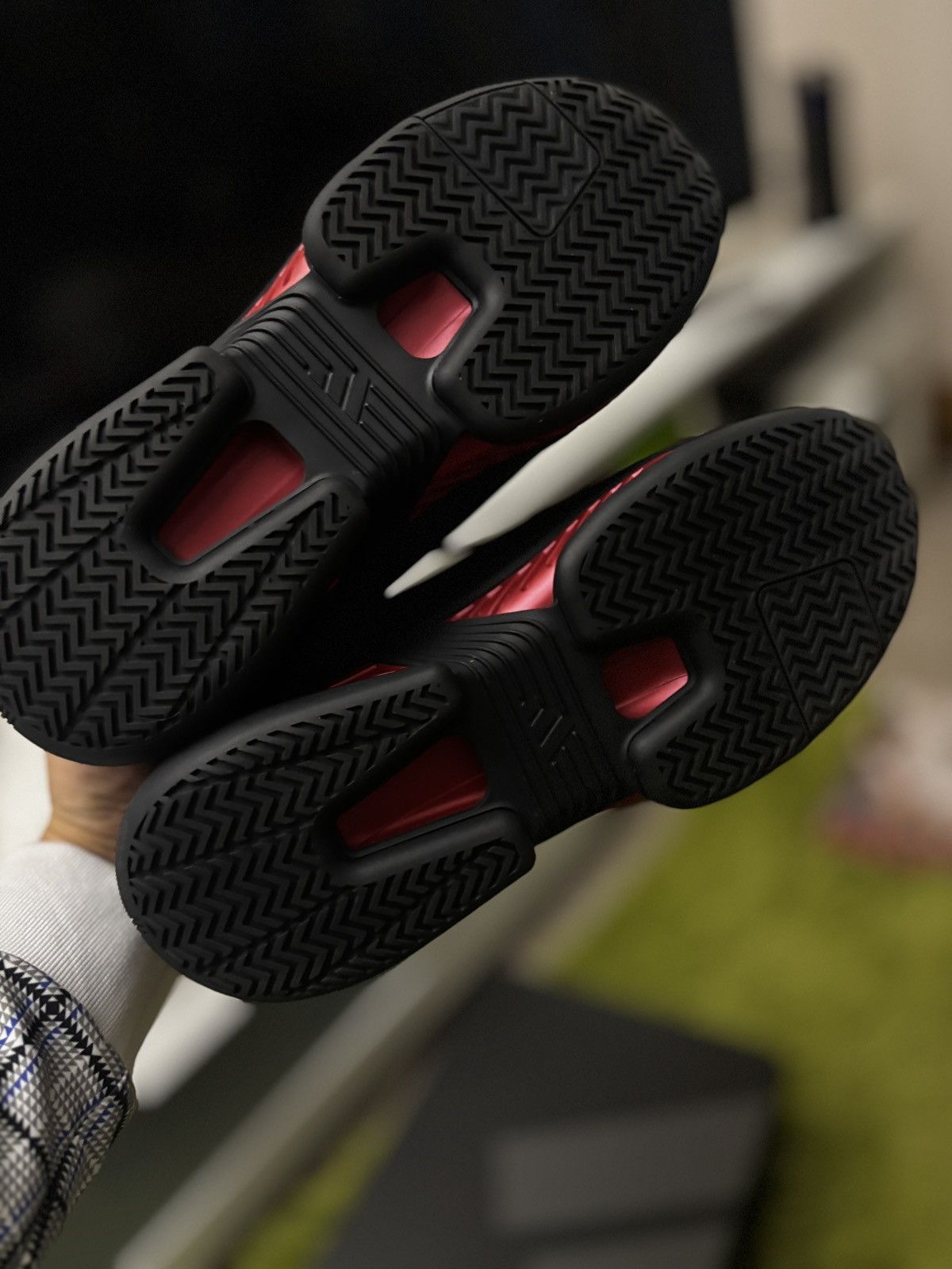 Adidas adidas MAD IIINFINITY Size US 12 / EU 45 - 6 Thumbnail