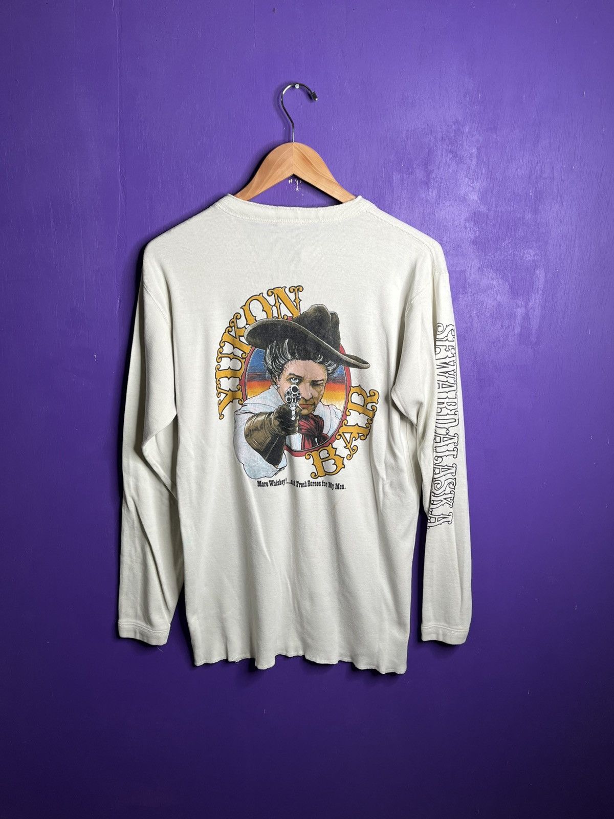 Vintage Vintage 90s Yukon bar Alaska long-sleeve t-shirt Size US L / EU 52-54 / 3 - 2 Thumbnail