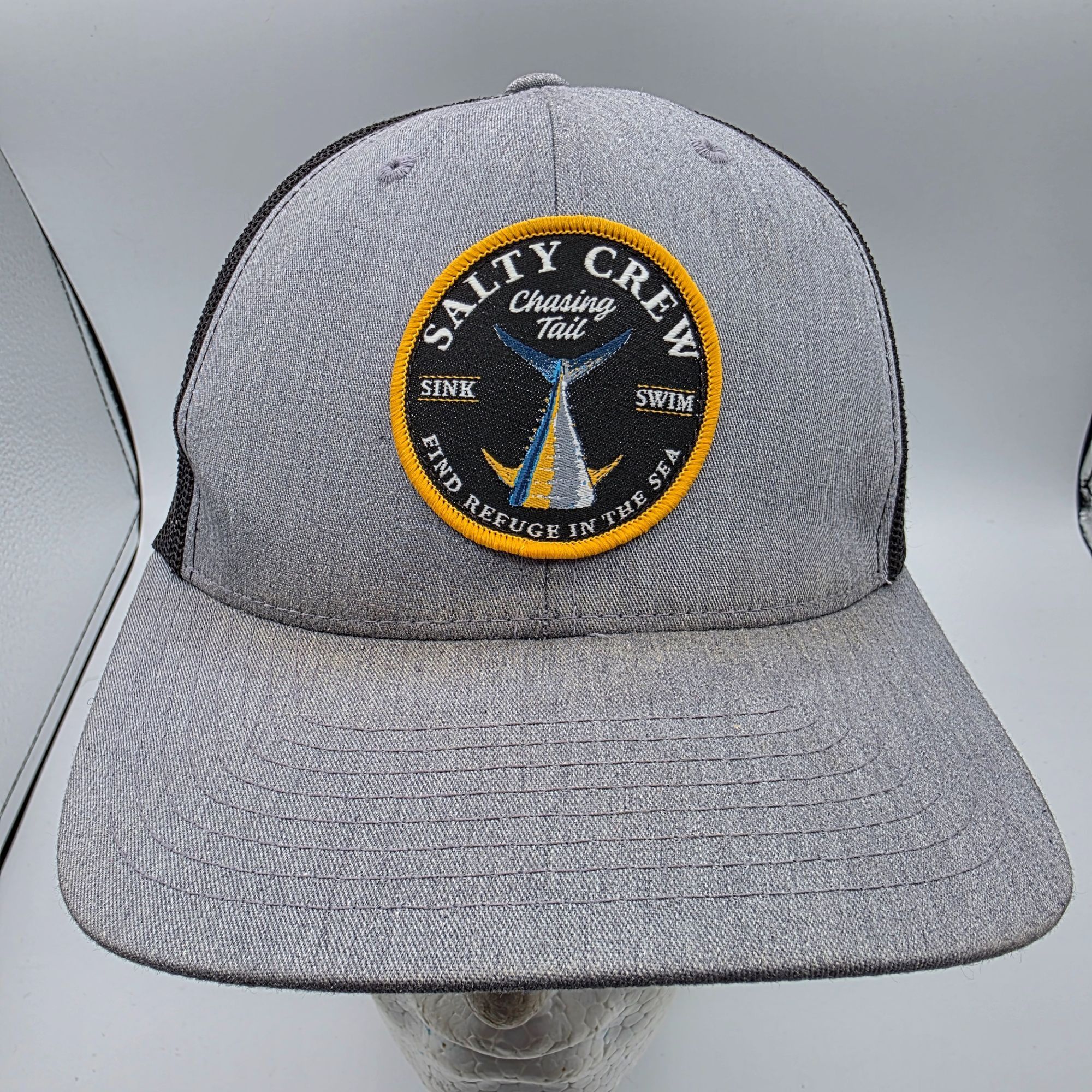 Other Salty Crew Bottom Dweller Retro Mens Gray Trucker Hat Fishin Size ONE SIZE - 1 Thumbnail