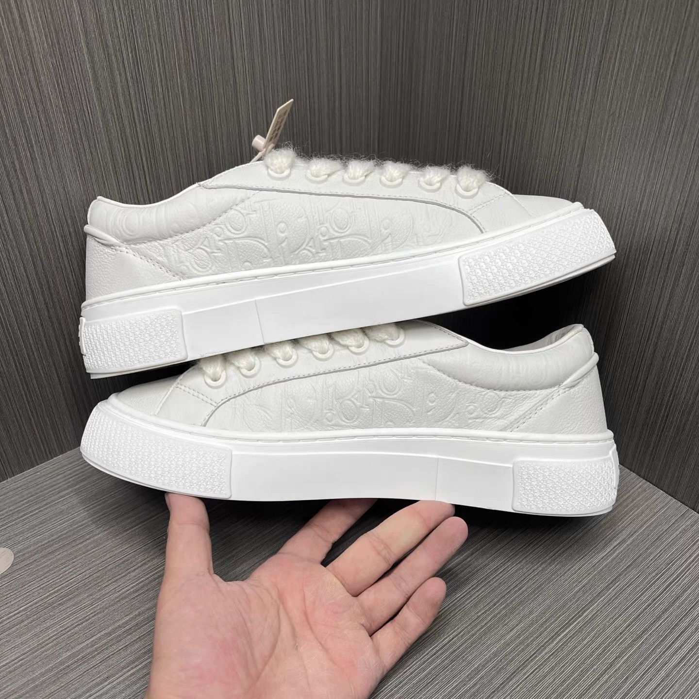 Dior Dior B33 Spin Sneaker (White) K15 Size US 9 / EU 42 - 4 Thumbnail