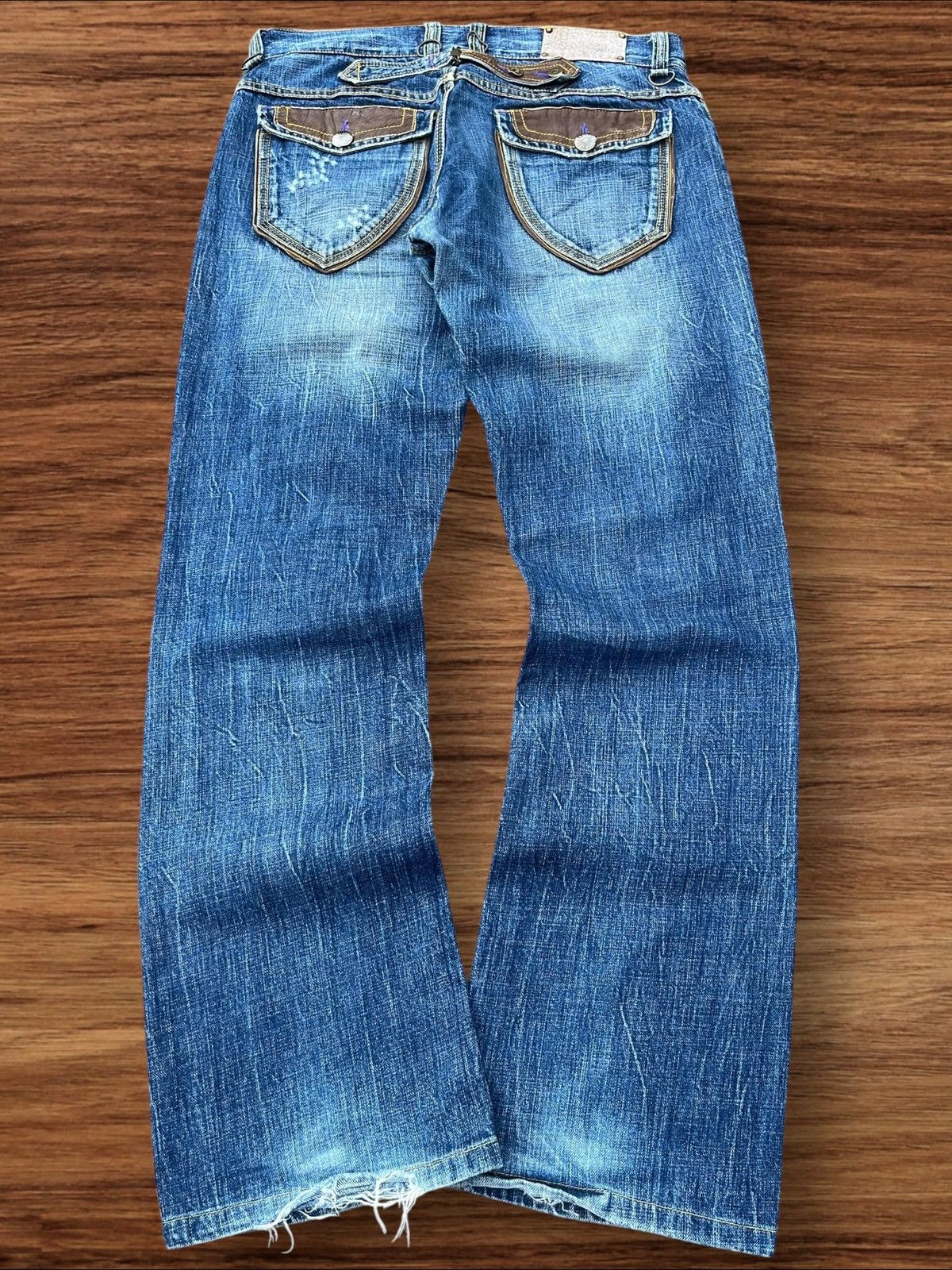 Japanese Brand Vintage Japanese Brand Blue Washed Buttonfly Distressed Jean Size US 31 - 2 Thumbnail