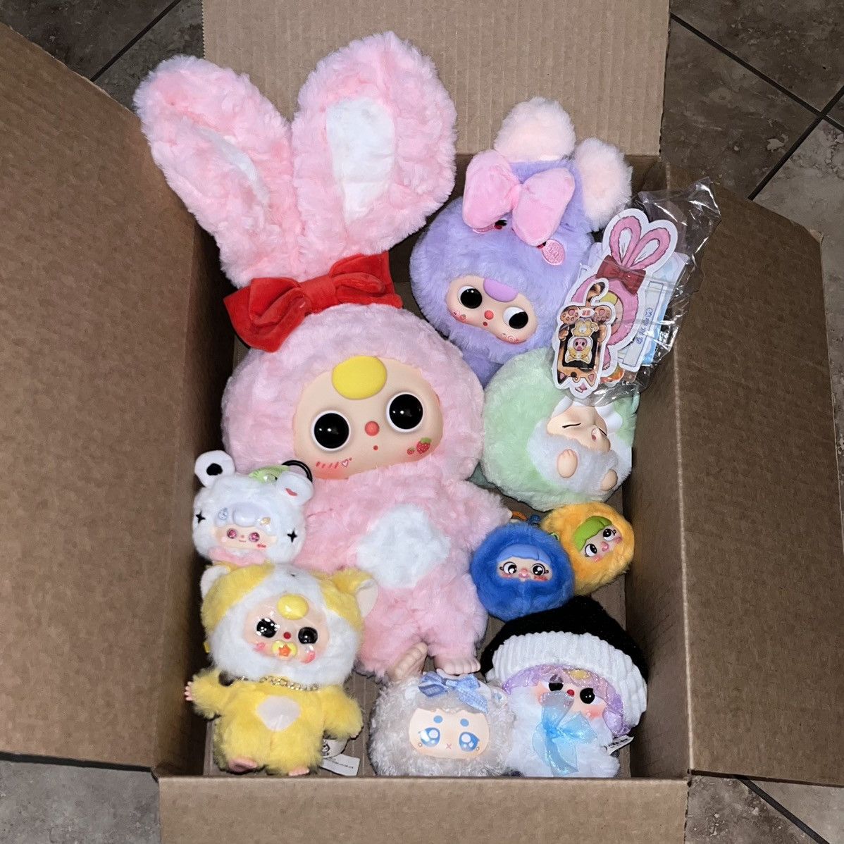 Other Bundle of 9 Confirmed Blind Box Plush Figures With Cards Size ONE SIZE - 1 Thumbnail