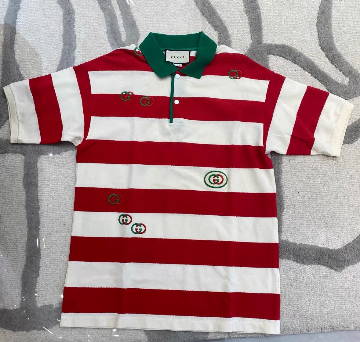 Gucci GucciWhite and red striped classic double G embroidery polo Size US S / EU 44-46 / 1 - 1 Thumbnail