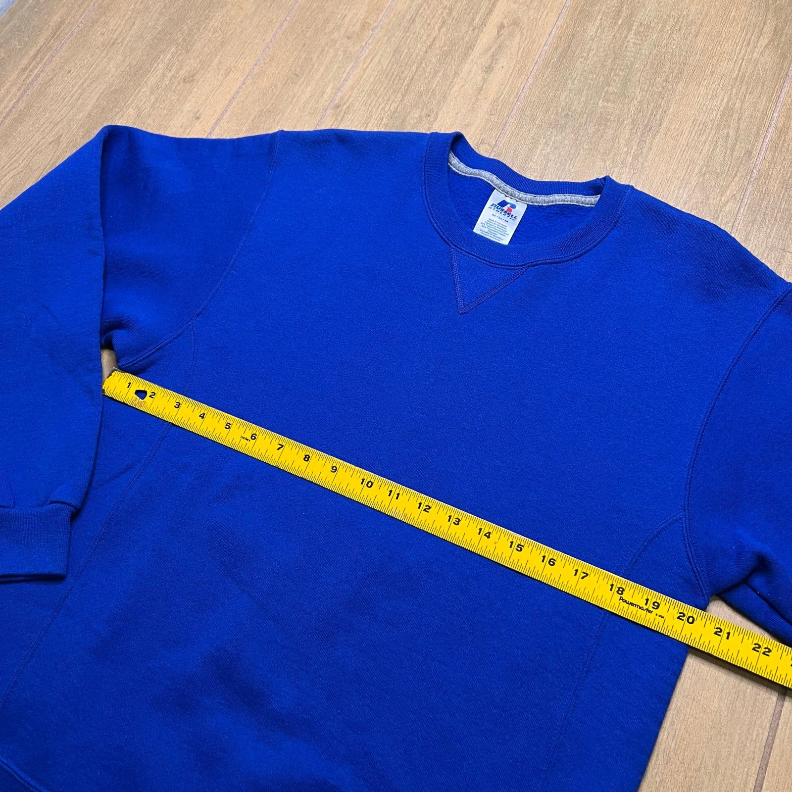 Russell Athletic Russell Athletic Vintage Y2K Blank Blue Sweatshirt Size M Size US M / EU 48-50 / 2 - 8 Thumbnail