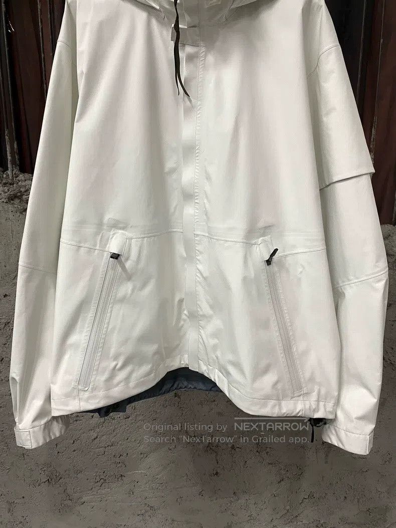 Acronym Acronym White Windbreaker Size US M / EU 48-50 / 2 - 4 Thumbnail