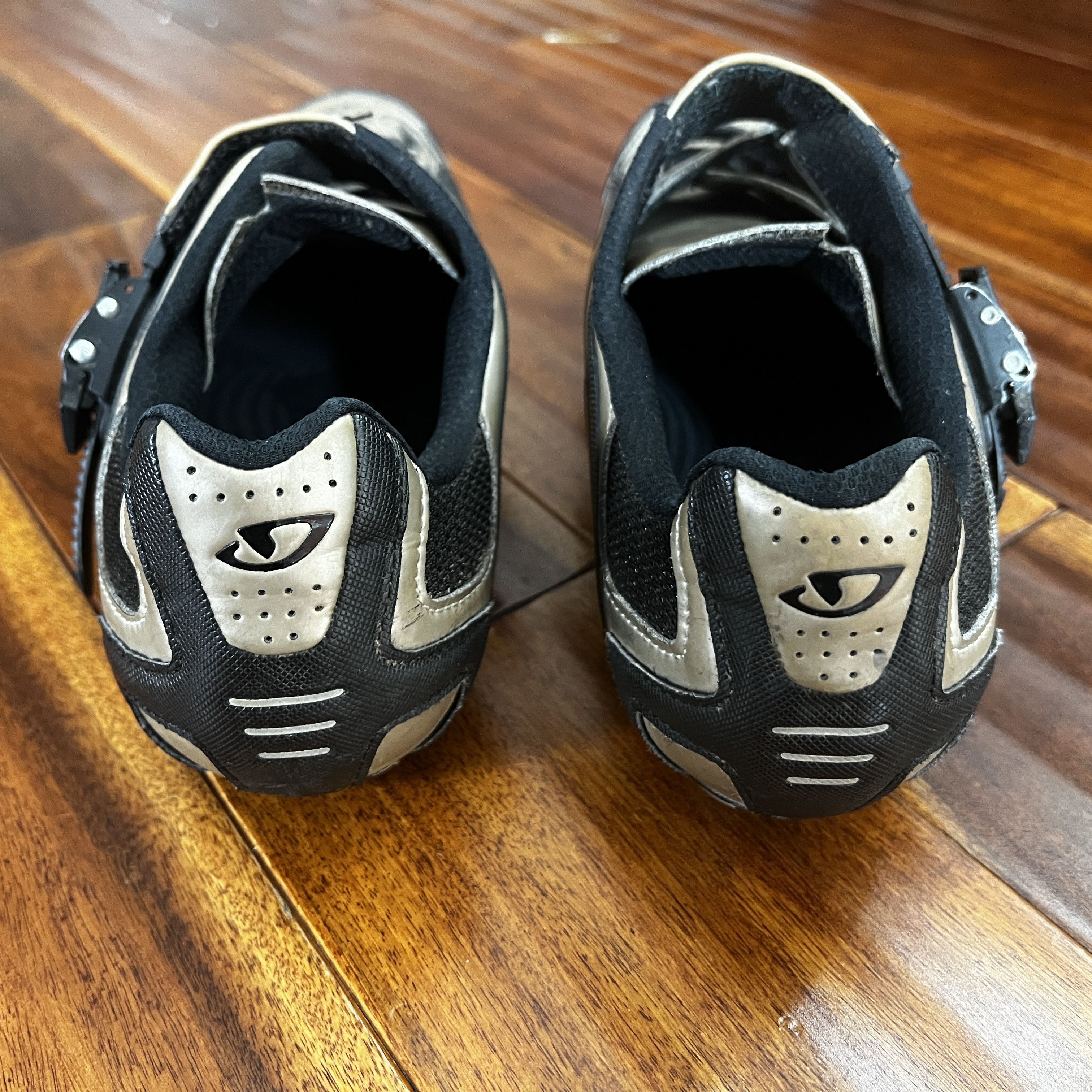 Giro Giro Code Easton EC90 Carbon Cycling Shoe Black Magnesium 11 Size US 11 / EU 44 - 4 Thumbnail