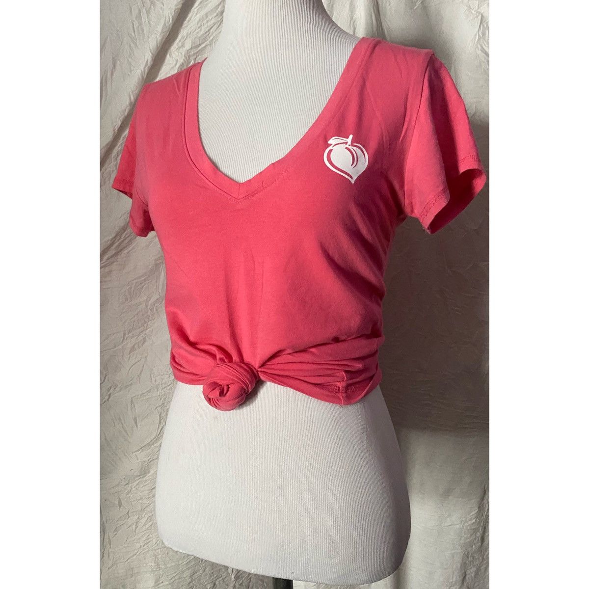 Vintage Retro, Wet Seal, Peach Coral V Neck, Semi Sheer Fitted Tee Size S / US 4 / IT 40 - 2 Thumbnail
