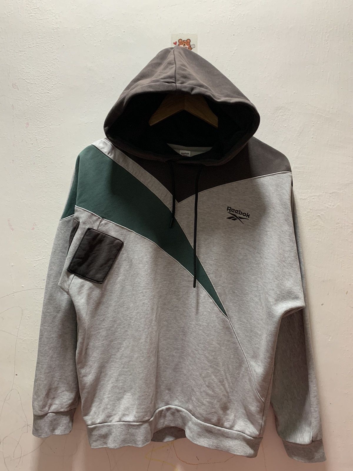 Reebok Vintage Reebok Hoodie Size M Gray Size US M / EU 48-50 / 2 - 1 Thumbnail