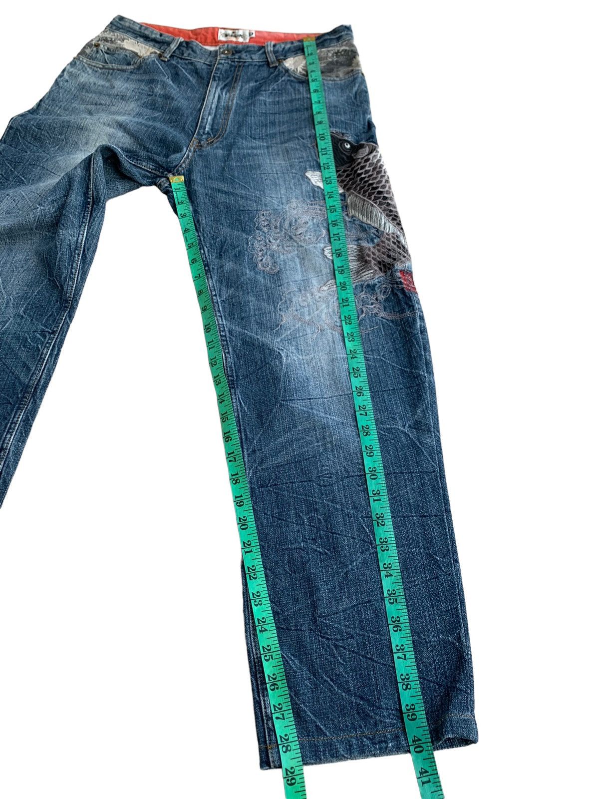 Japanese Brand Vintage Japanese Brand Karakuri Embroidery Fish Koi Jeans Size US 34 / EU 50 - 16 Thumbnail