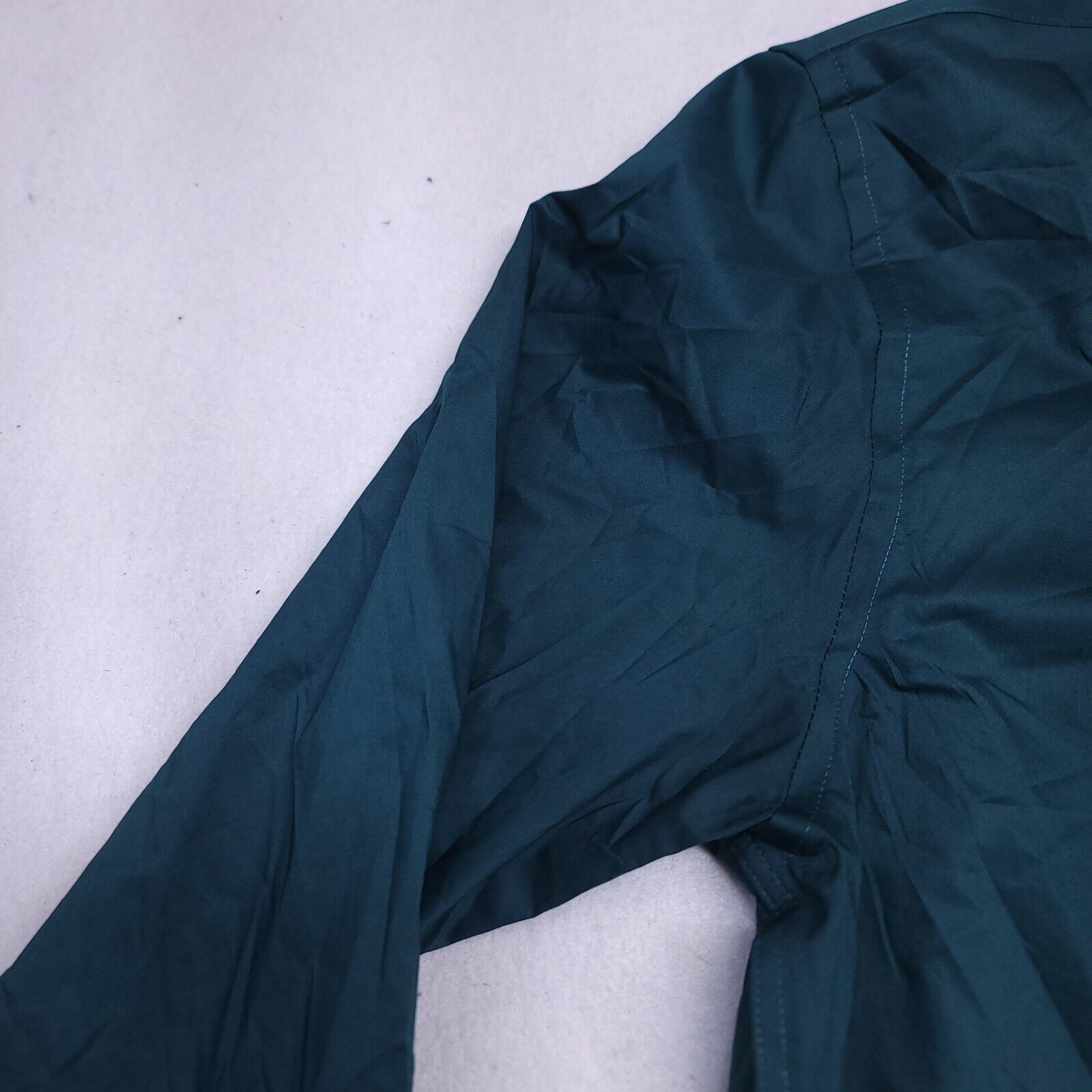 Egara Egara Casual Button Up Shirt Mens Size 34/35 17 1/2 Green Size US M / EU 48-50 / 2 - 4 Thumbnail