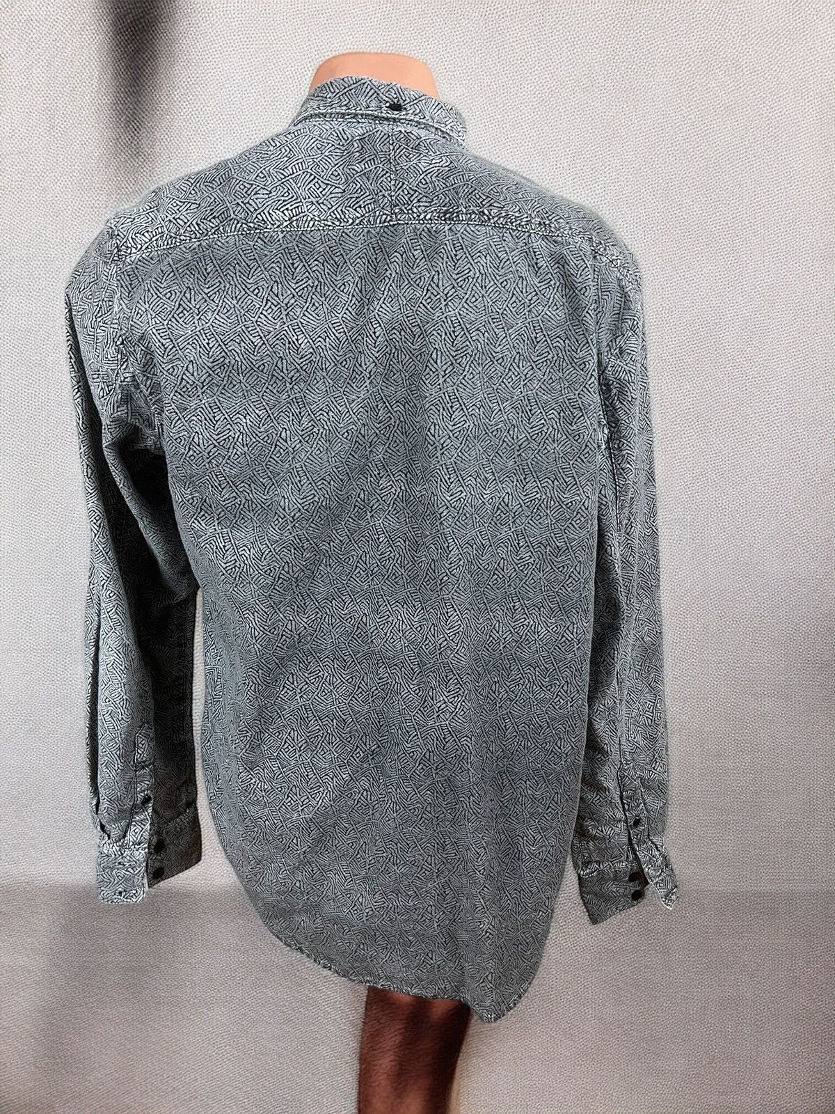 Stussy Stussy NYLTLA grey longsleeve shirt size L Size US L / EU 52-54 / 3 - 3 Thumbnail