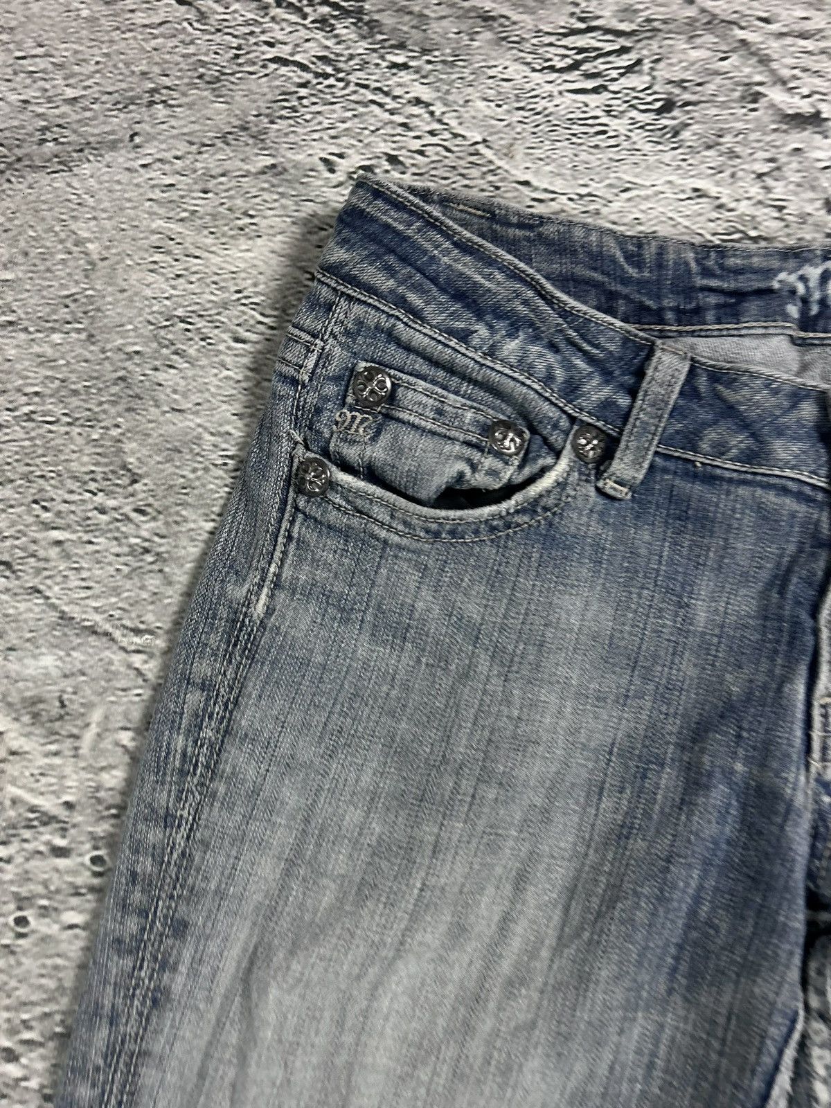 Miss Me Miss Me flared bootcut white stitching denim vintage y2k Size 28" / US 6 / IT 42 - 9 Thumbnail
