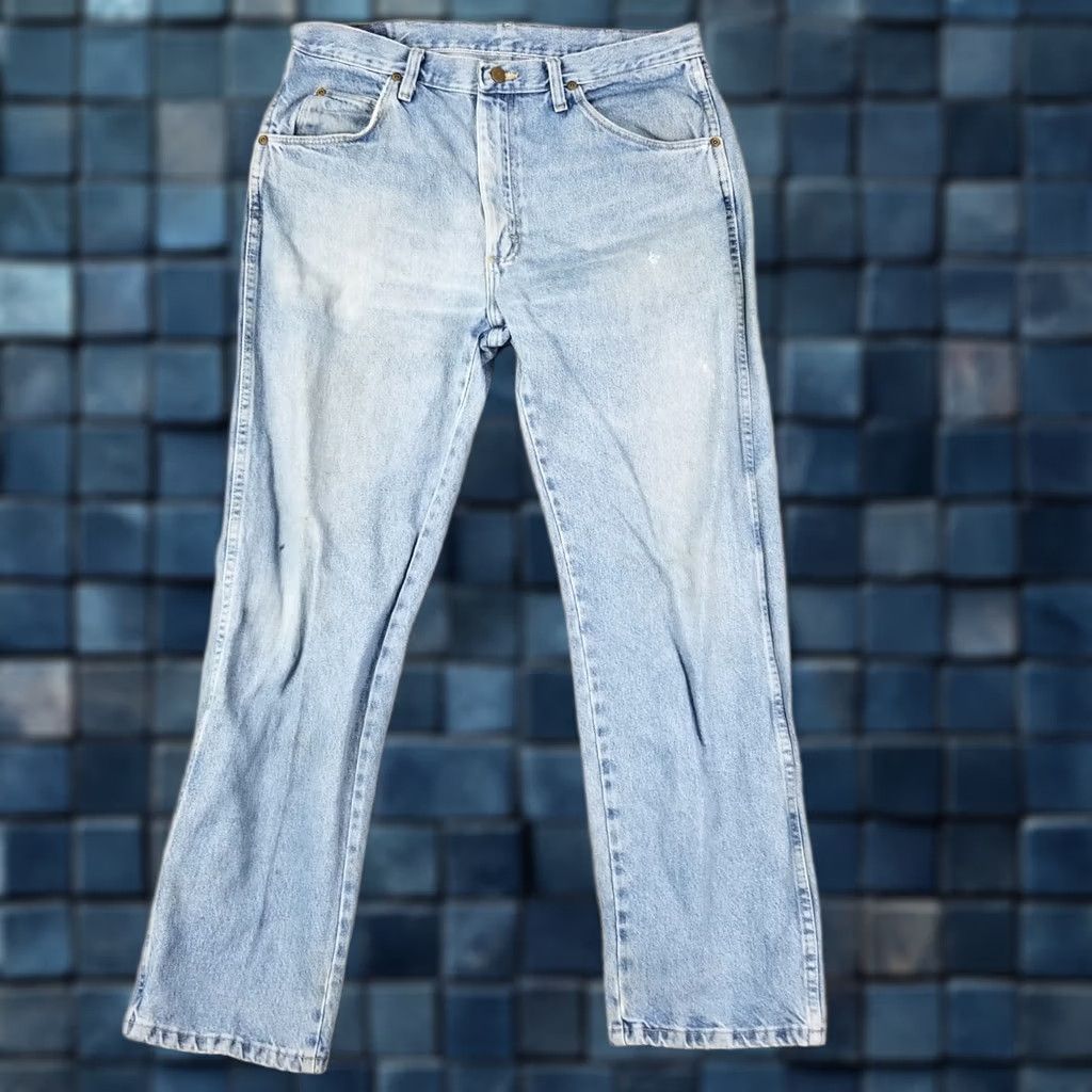 Wrangler Wrangler Jeans Men 34X29 96501SL Workwear Straight Relaxed Distressed Pockets Blue Denim Cotton Jeans Mens Size US 34 / EU 50 - 1 Thumbnail