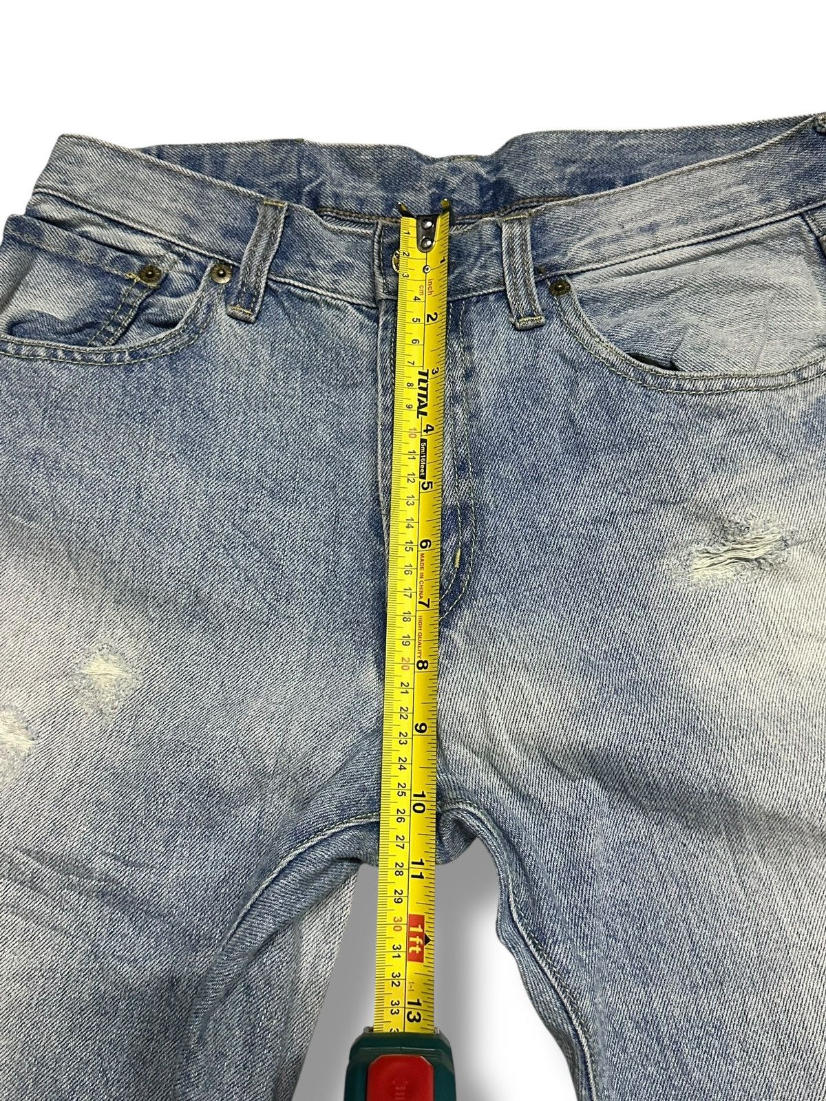 GU × Japanese Brand GU Distressed Slim Jeans Faded Wash Size US 31 - 14 Thumbnail