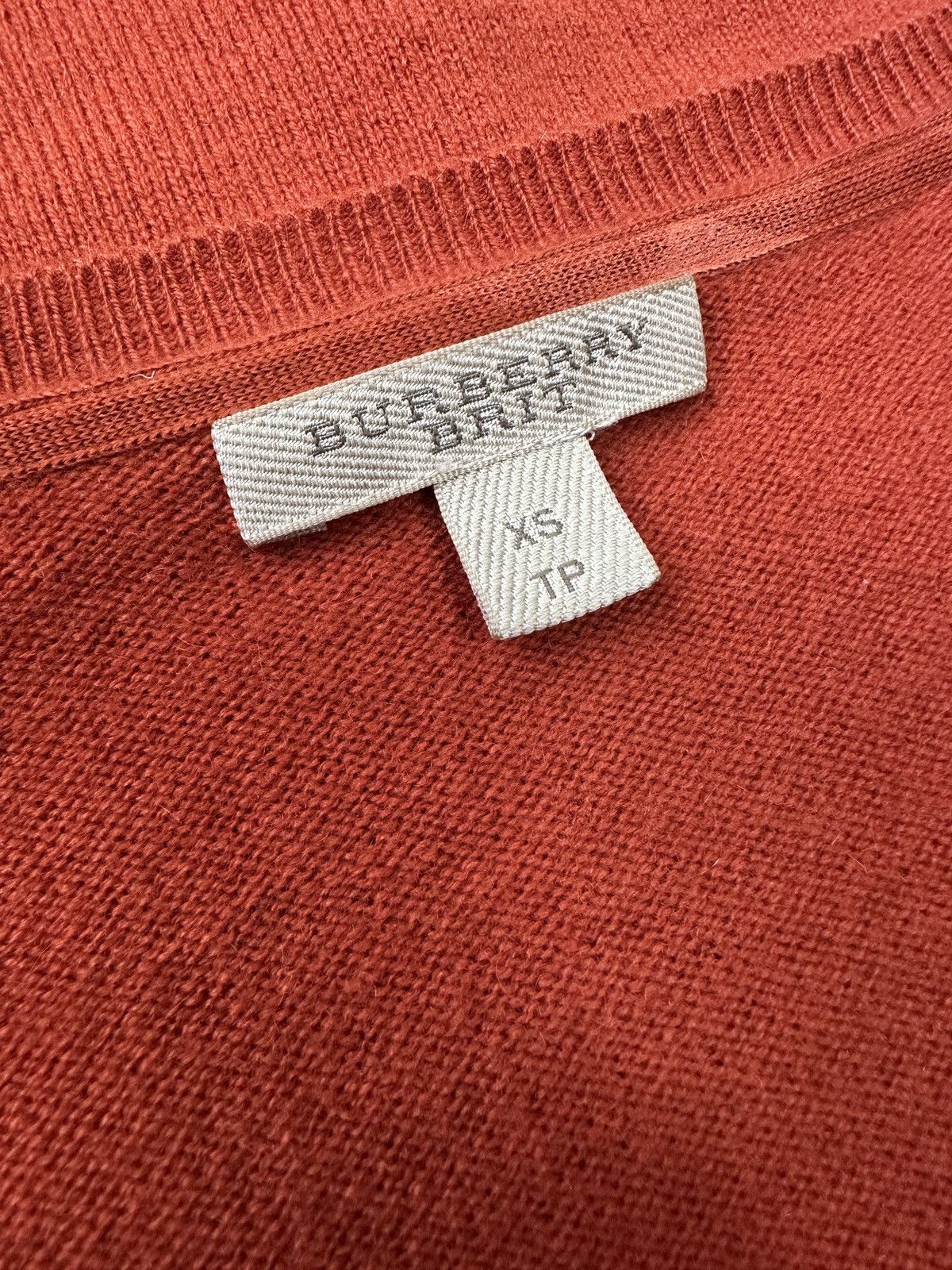 Burberry BURBERRY BRIT 100% Cashmere V-Neck Pulover Sweater Women’s Size XS / US 0-2 / IT 36-38 - 7 Thumbnail