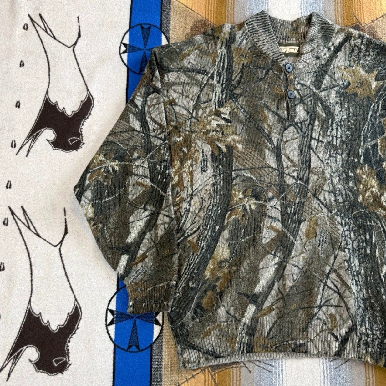 SafTbak VINTAGE Saftbak Camouflage Wool Pullover Sweater Men’s L Camouflage 90s Outdoor Hunting Winter Fall Size US L / EU 52-54 / 3 - 6 Thumbnail