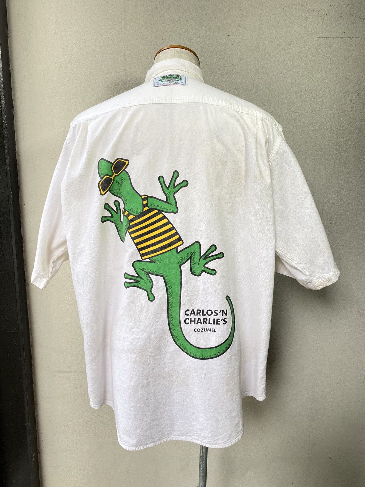 Designer CARLOS'N CHARLIE'S Lizard White Shirt Size US L / EU 52-54 / 3 - 17 Thumbnail