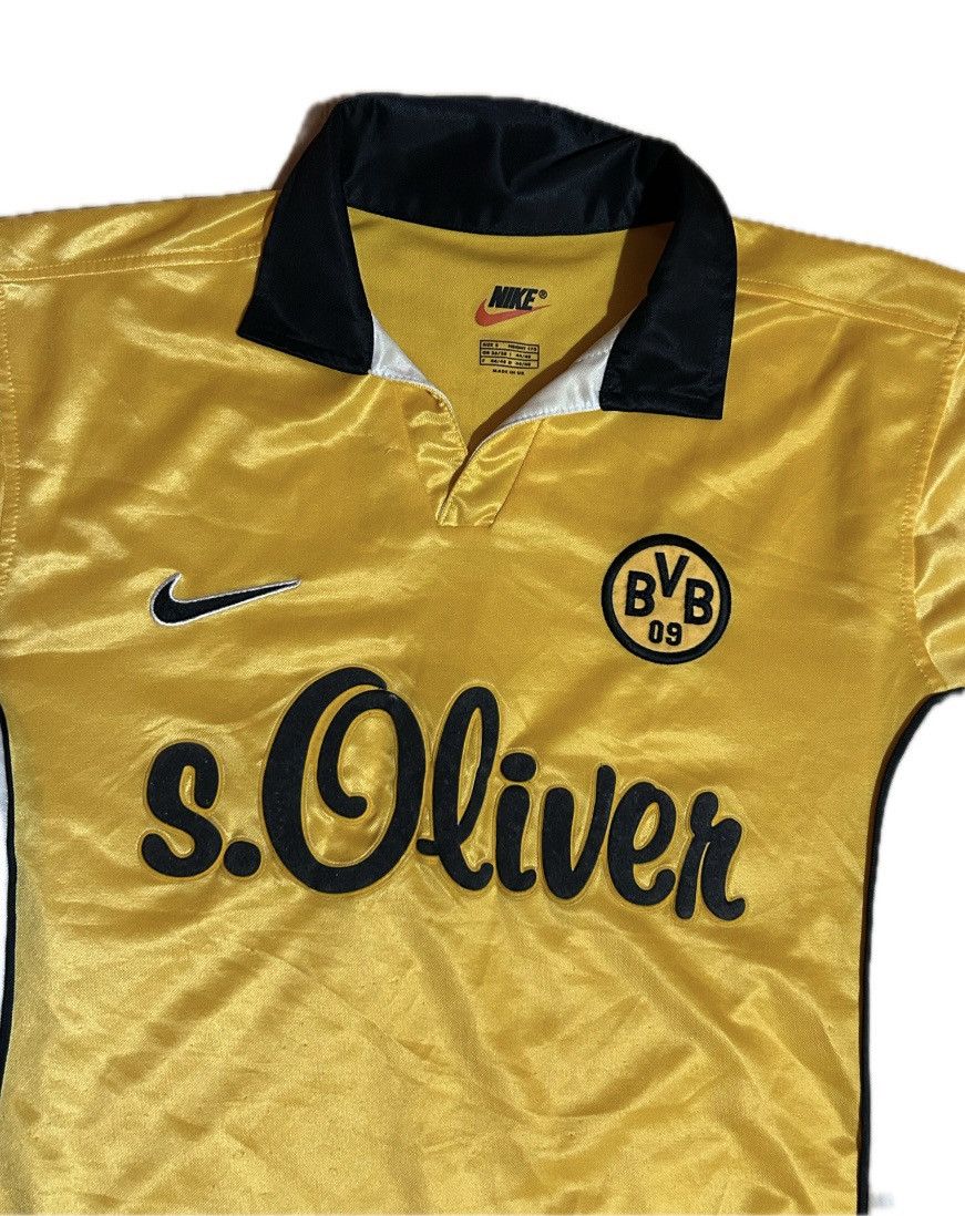 Nike VINTAGE NIKE BORUSSIA DORTMUND BOBIC FOOTBALL Size US S / EU 44-46 / 1 - 2 Thumbnail