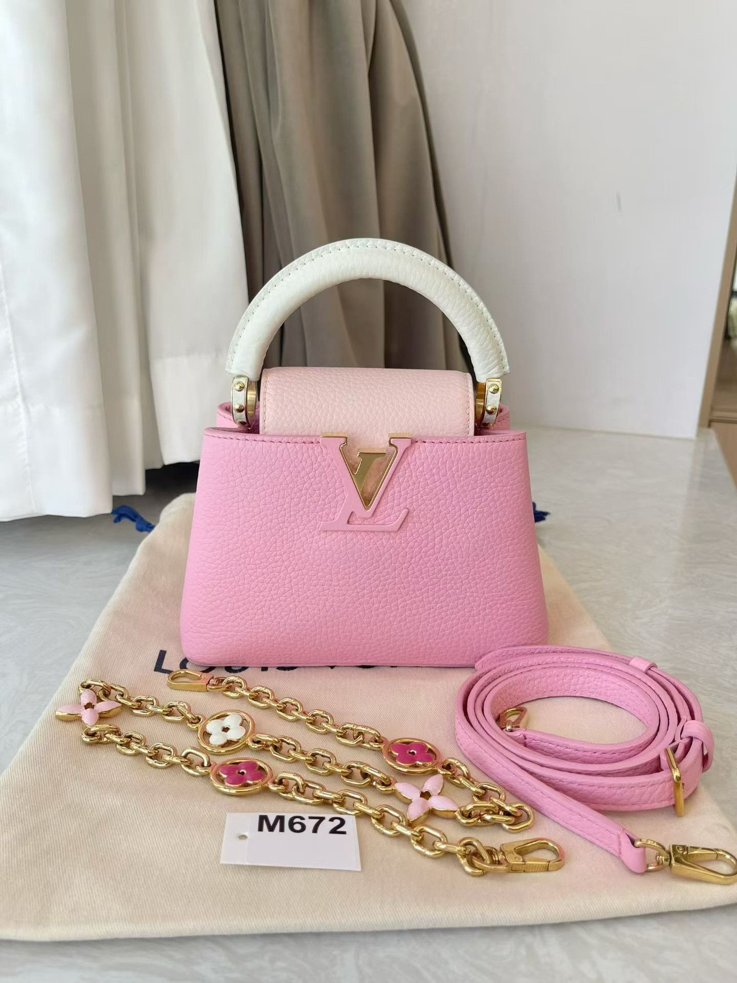 Louis Vuitton Pre-loved Bag Very good condition Size ONE SIZE - 1 Thumbnail