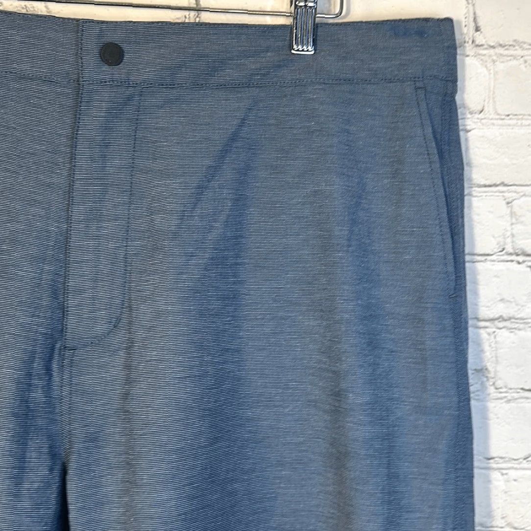 Reyn Spooner Reyn Spooner Aloha Mens Performance Golf Shorts Gray Blue 38 Chino Drawstring Waist Zippered Back Pockets Mens Size US 38 / EU 54 - 2 Thumbnail