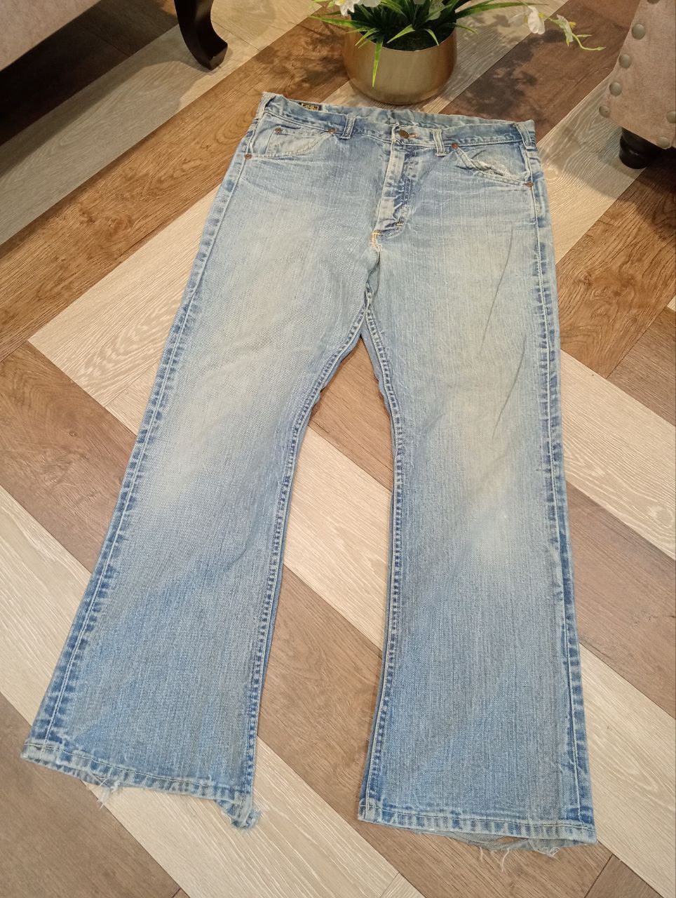 Lee RARE LEE RIDERS VINTAGE SANFORIZED FLARED JEANS - SIZE 34 Size US 34 / EU 50 - 3 Thumbnail