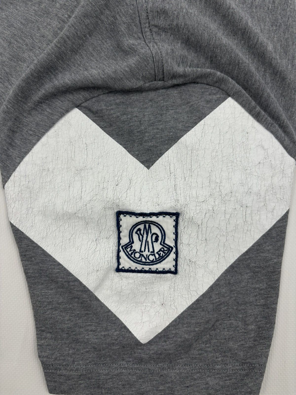 Moncler Gamme Bleu THOM BROWNE GAMME BLEU MAGLIA Big Patch Gray Italy Short Sleeve T-Shirt Size US M / EU 48-50 / 2 - 24 Thumbnail