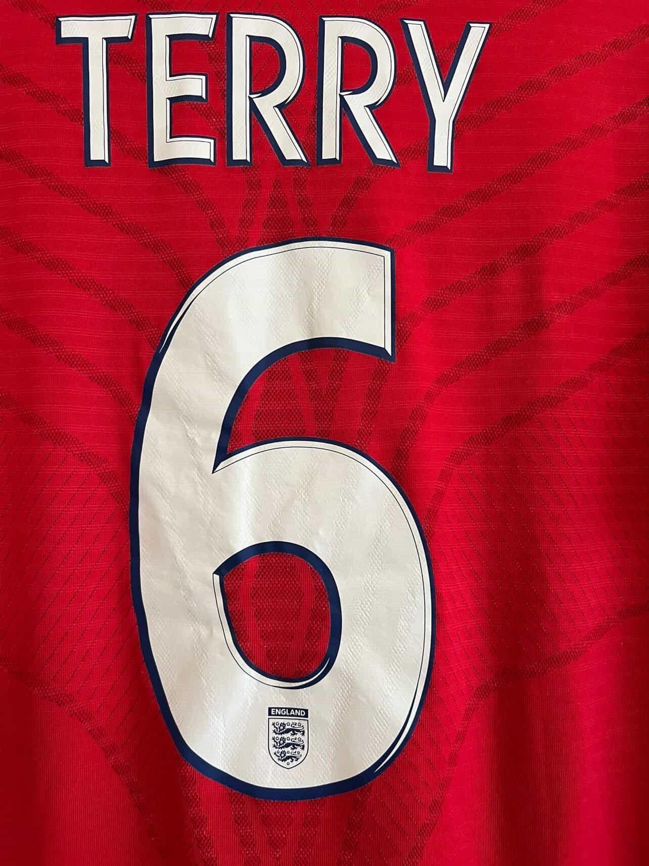 Umbro Umbro England 2008/2010 John Terry Football Shirt 🔥💥 Size US M / EU 48-50 / 2 - 6 Thumbnail