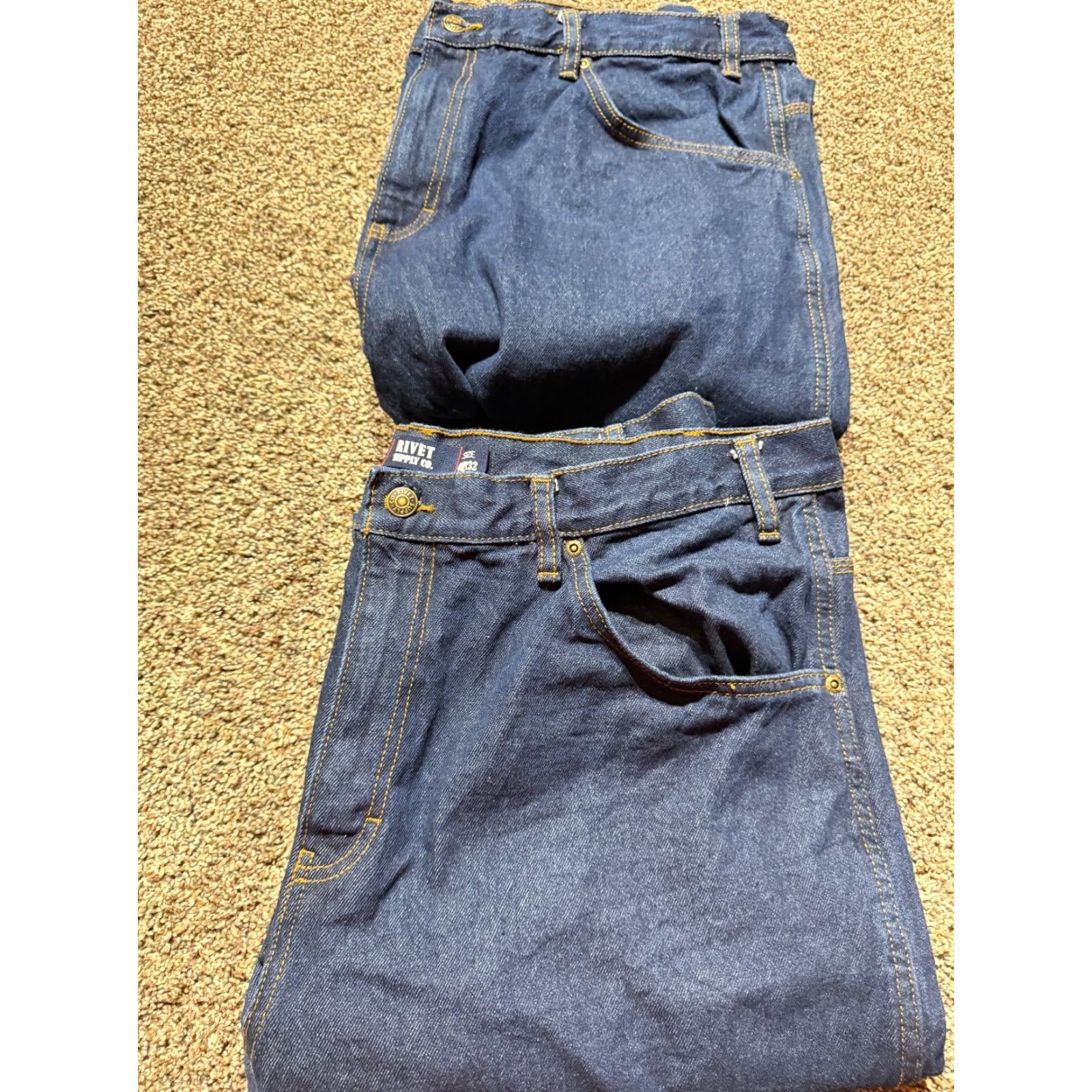 Vintage Rivet Jeans Men 40 Blue Denim 40X32 Lot Of 2 EUC Bootcut Straight 5-Pocket Regular 32 In Inseam Seasonal Spring Summer Fall Winter Mens Jeans 40x32 Size US 40 / EU 56 - 2 Thumbnail