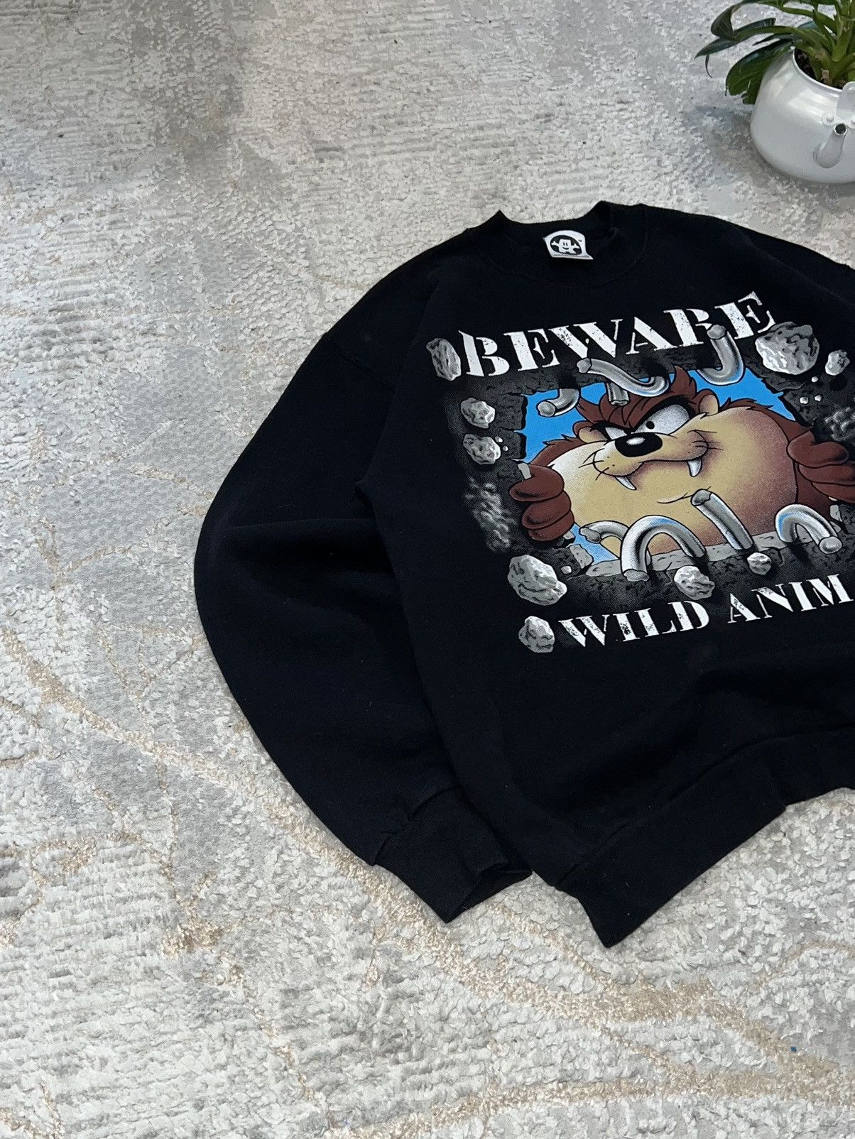 Jerzees × Vintage × Warner Bros VINTAGE 1994 WARNER BROS TASMANIAN DEVIL SWEATSHIRT CREWNECK Size US L / EU 52-54 / 3 - 4 Thumbnail