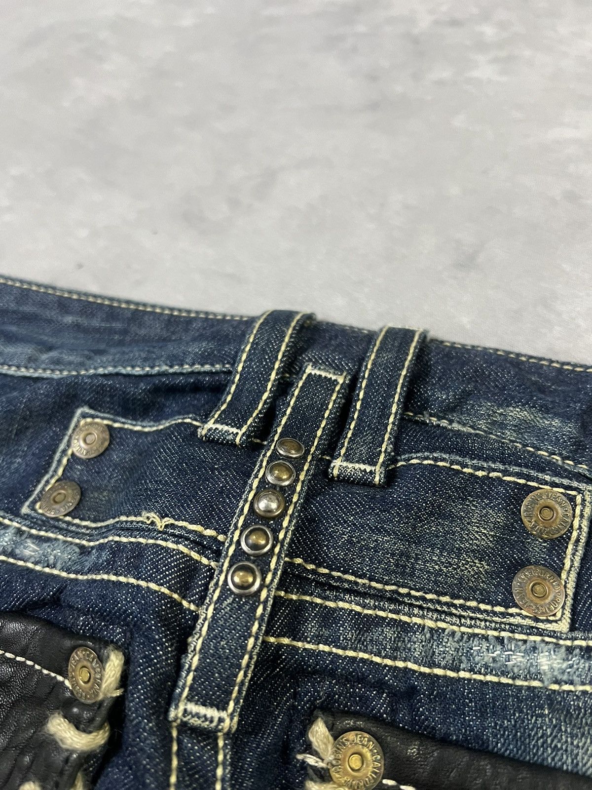 Hysteric Glamour × Undercover 2000s Robin Jean Leather Snake Studded Bootcut y2k Lgb Ifsix Size US 30 / EU 46 - 5 Thumbnail