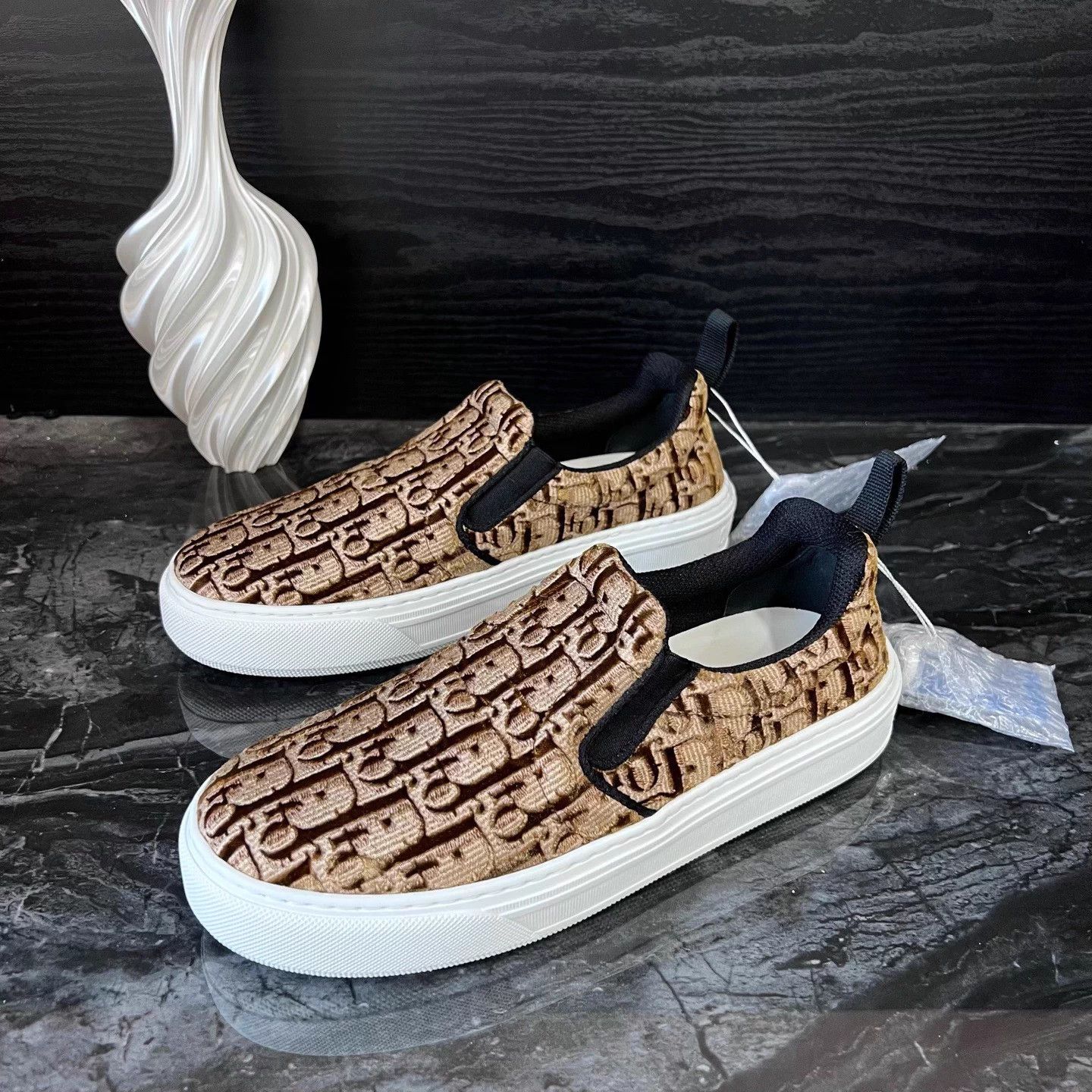 Dior Dior 1247 38.5 bronze allover print velvet Size US 7.5 / IT 37.5 - 1 Thumbnail