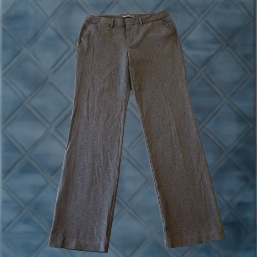 Eddie Bauer Eddie Bauer Dress Pants Womens Size 8 Gray Stretch Pockets Flat Front Straight Inseam 32 Regular Rise Mid Size 30" / US 8 / IT 44 - 1 Thumbnail