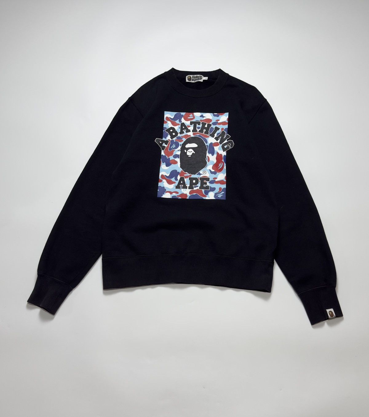 Bape BAPE Bathing Ape PARIS France 2nd Anniversary Crewneck L DS Size US L / EU 52-54 / 3 - 1 Thumbnail