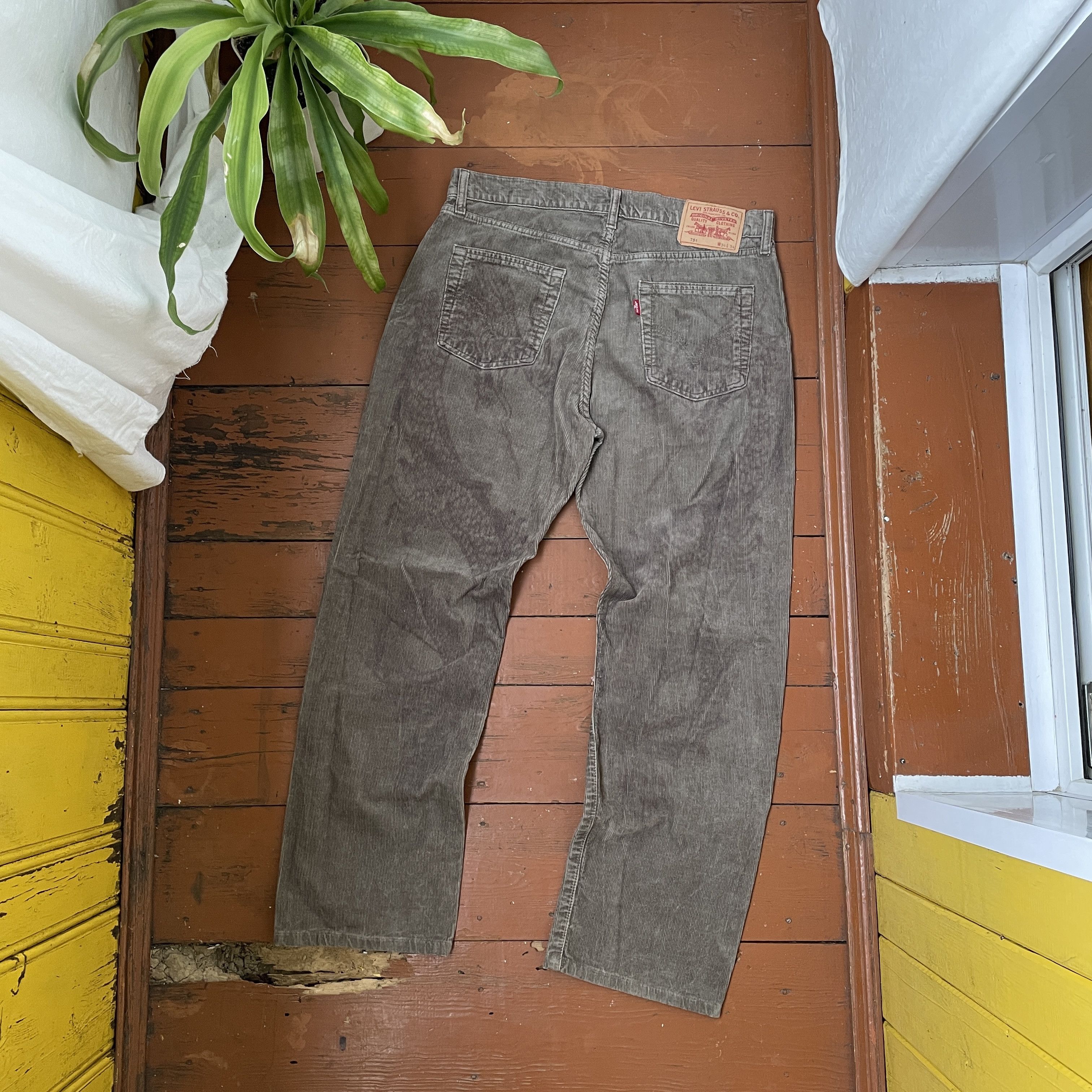 Levi's Custom Levi's Corduroy pants 1of1 japanese style faded Size US 34 / EU 50 - 2 Thumbnail