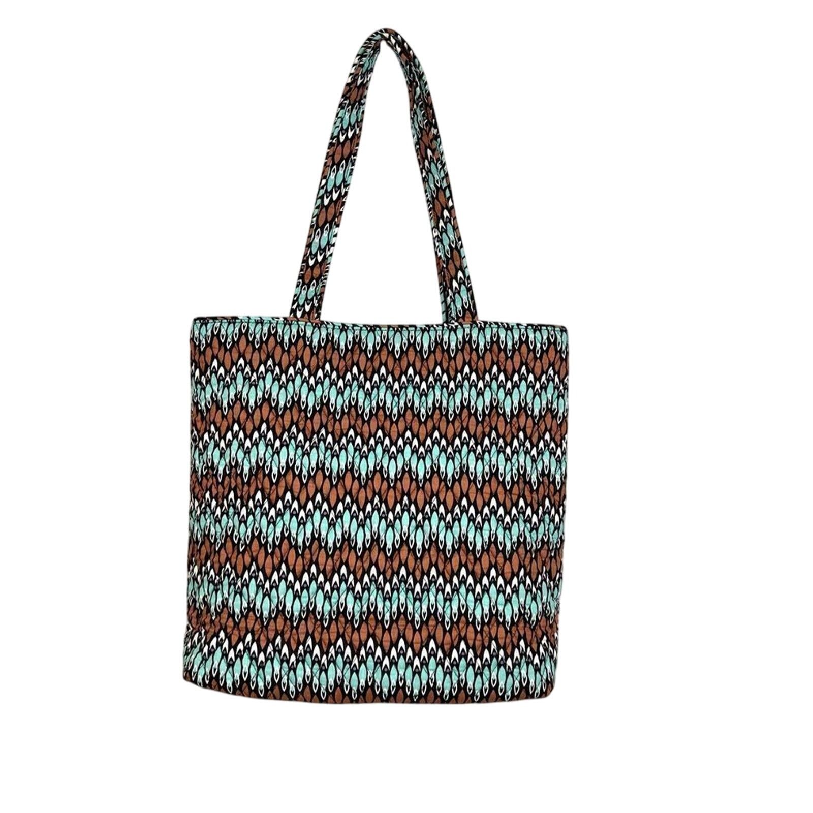 Vera Bradley Vera Bradley Quilted "Sierra Stream" Medium Vera Tote Bag Size ONE SIZE - 2 Thumbnail