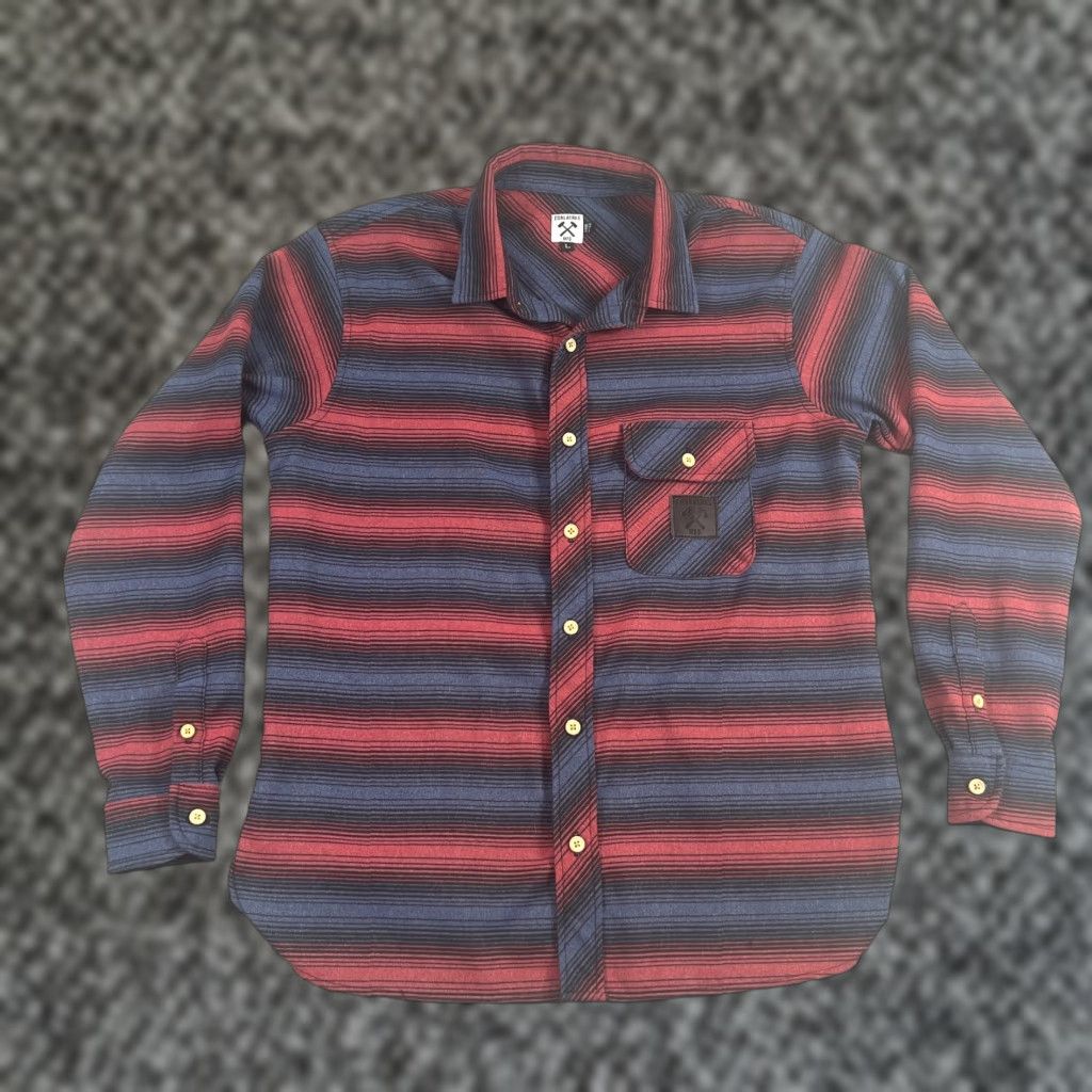 Vintage Coalatree USA Men's Long Sleeve Button Up Shirt - Red Blue Striped Woven Casual Business Travel // Size L Size US L / EU 52-54 / 3 - 1 Thumbnail