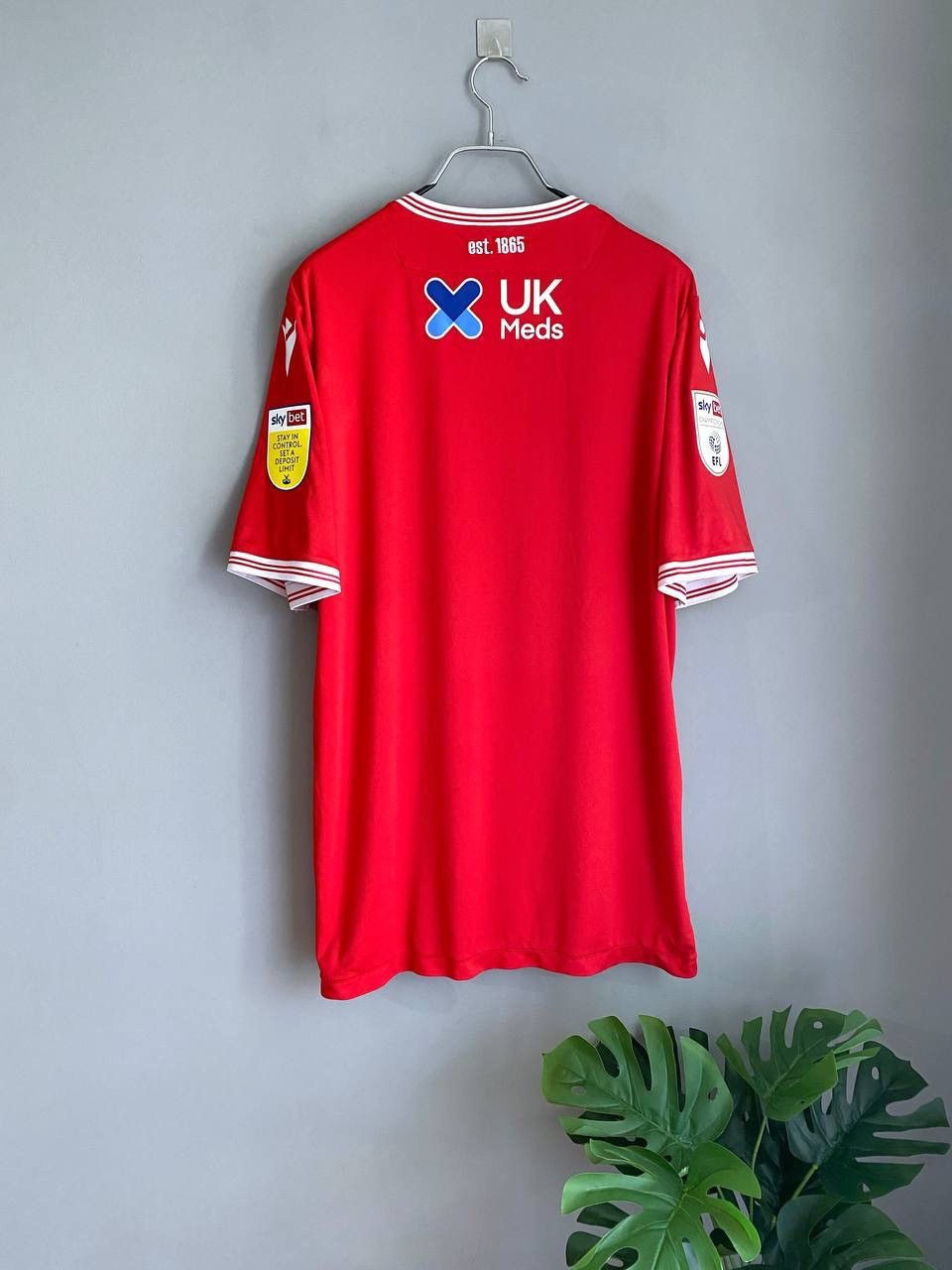 Macron Macron Nottingham Forest 2020/2021 Home Soccer Jersey, XXL Size US XXL / EU 58 / 5 - 13 Thumbnail