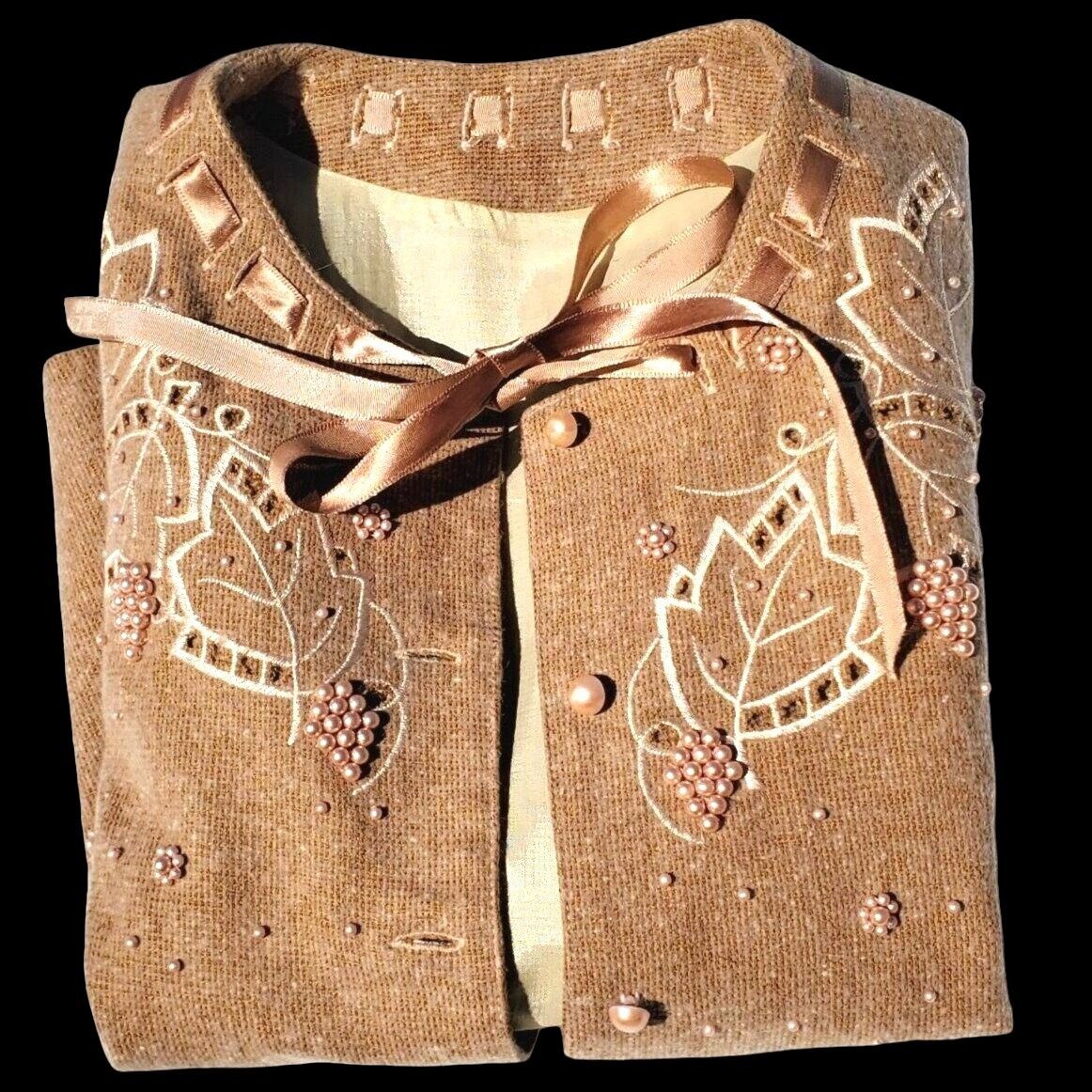Vintage Vintage 90s Pearl Embellished Wool Cardigan Jacket Beige Rib Size S / US 4 / IT 40 - 2 Thumbnail