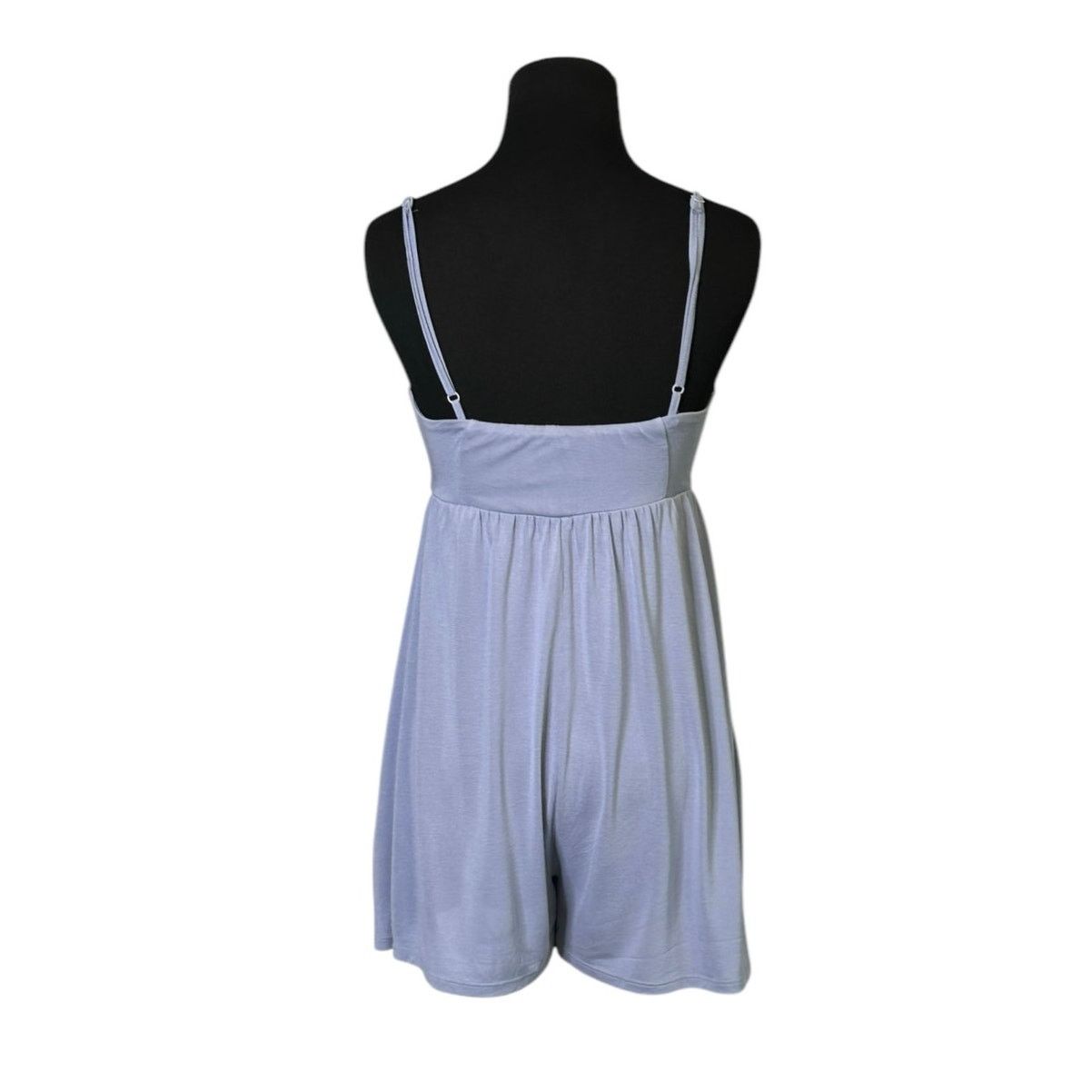 Urban Outfitters Urban Outfitters lilac strappy romper size XS Size 26" / US 2 / IT 38 - 13 Thumbnail