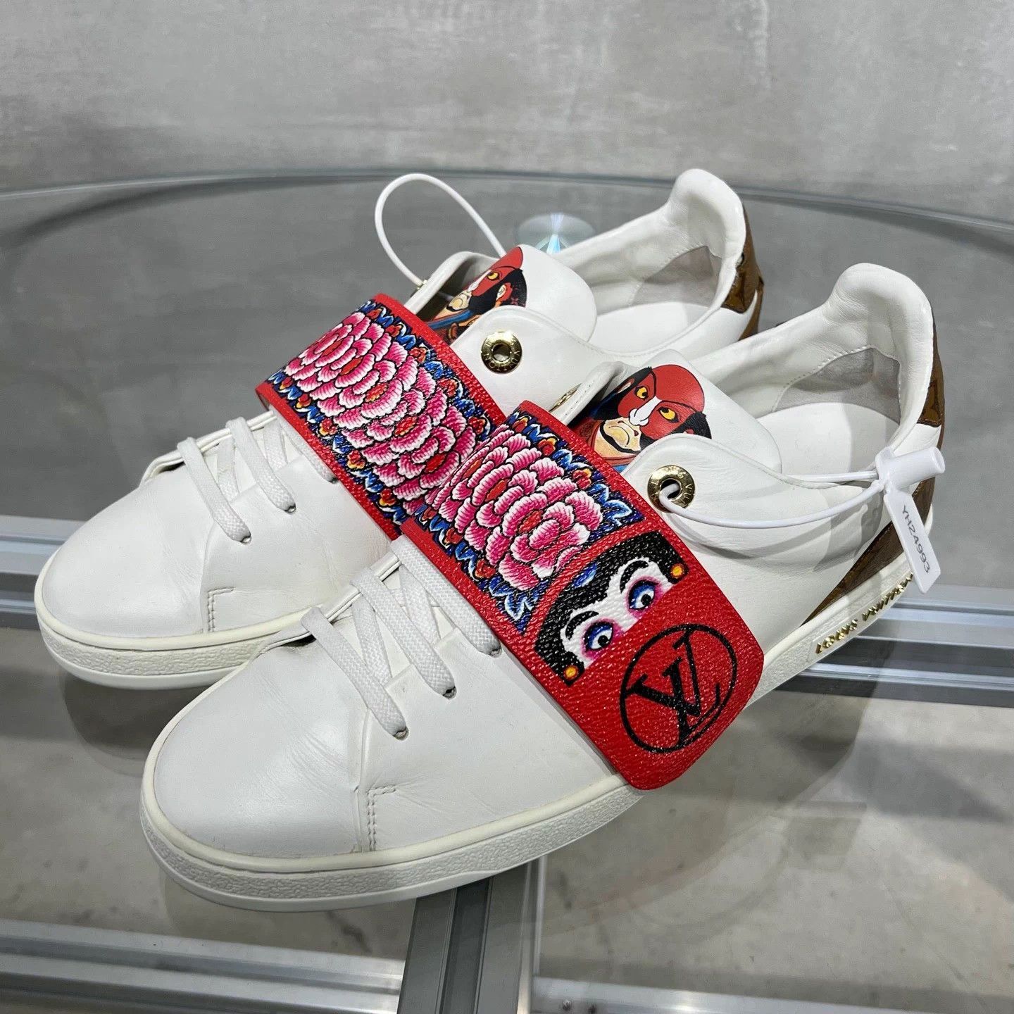 Louis Vuitton LV Kansai Yamamoto Limited White Sneakers UK3.5/37.5 Size US 6.5 / IT 36.5 - 2 Thumbnail
