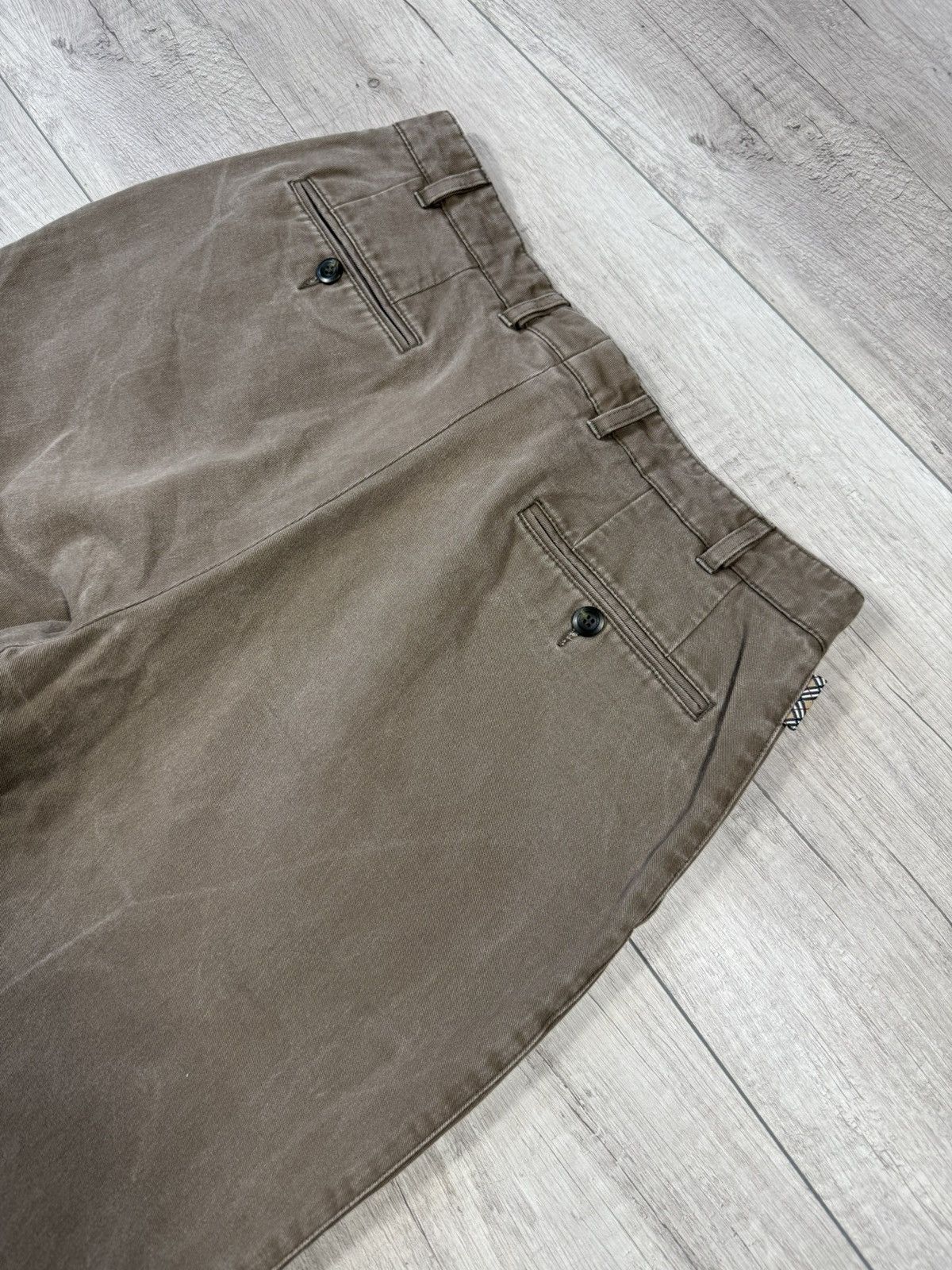 Burberry Burberry London Classic Sand Chinos Pants Trousers Size US 34 / EU 50 - 9 Thumbnail