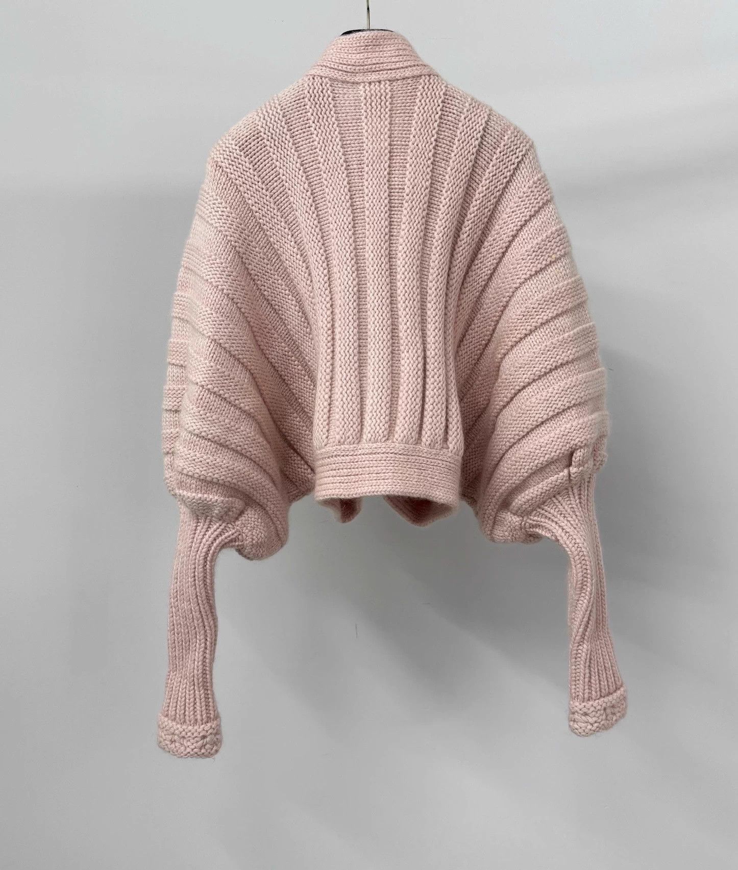 Chanel Chanel Pink Batwing Cashmere Knit Cardigan FR34 Size XS / US 0-2 / IT 36-38 - 2 Thumbnail