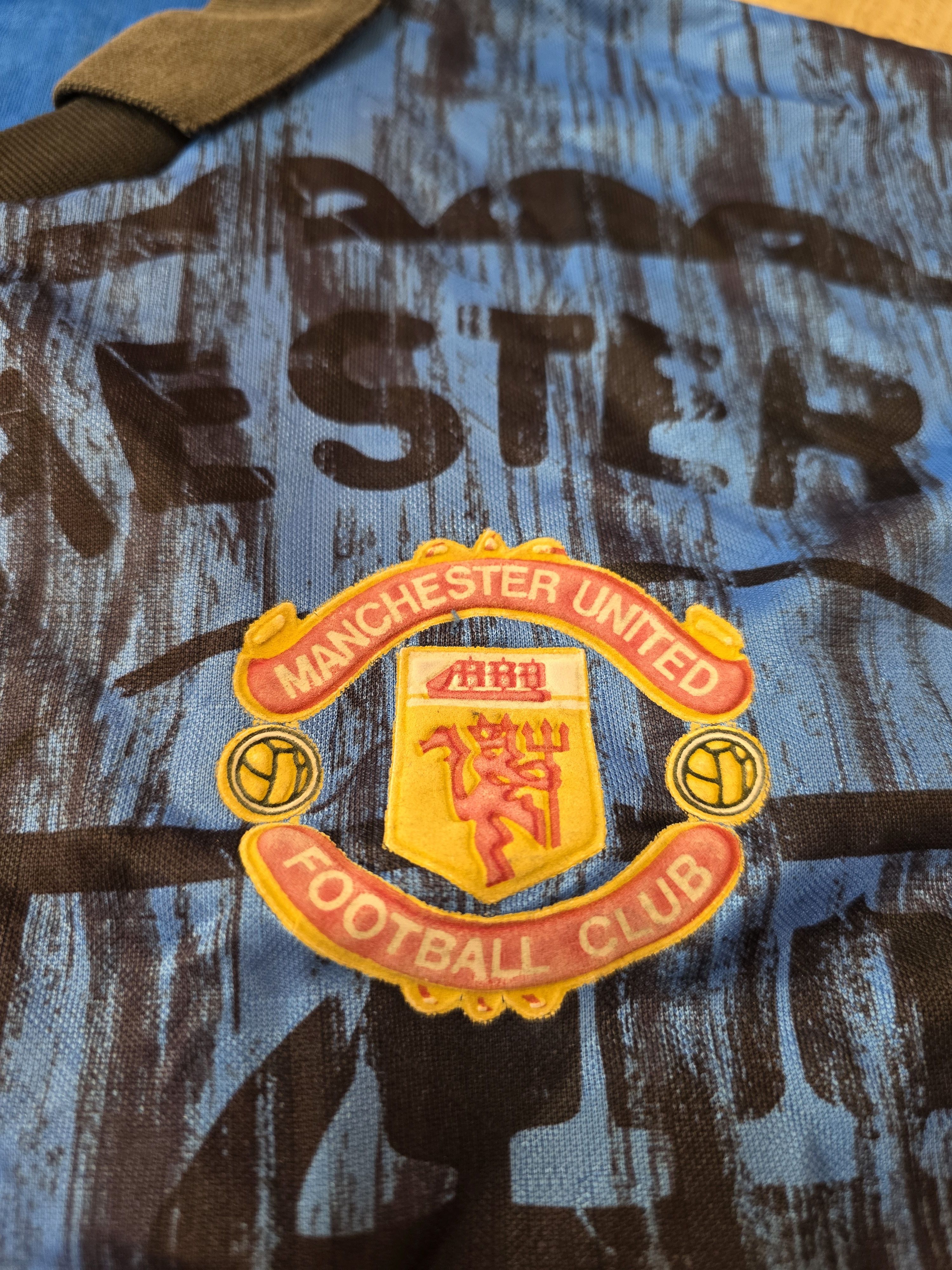 Vintage MANCHESTER UNITED 1992 1993 AWAY FOOTBALL SOCCER JERSEY Size US M / EU 48-50 / 2 - 4 Thumbnail