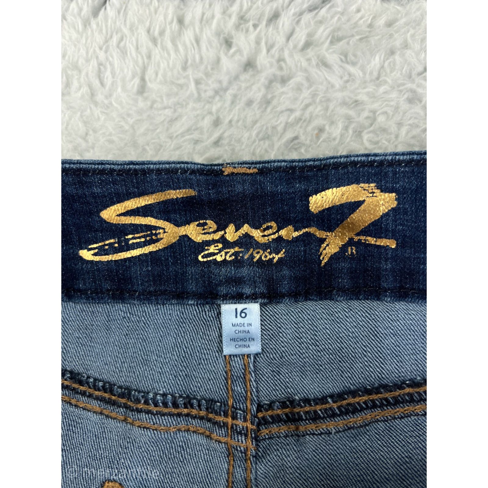 7 For All Mankind 7 For All Mankind Jeans Womens 16 Blue High Rise Skinny Embroidered Cotton Blend Size 38" / US 16 / IT 52 - 4 Thumbnail