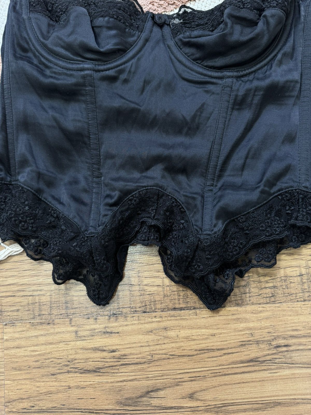 Victoria's Secret VICTORIA’S SECRET CORSET ROSE LACE CORSET Size S / US 4 / IT 40 - 4 Thumbnail
