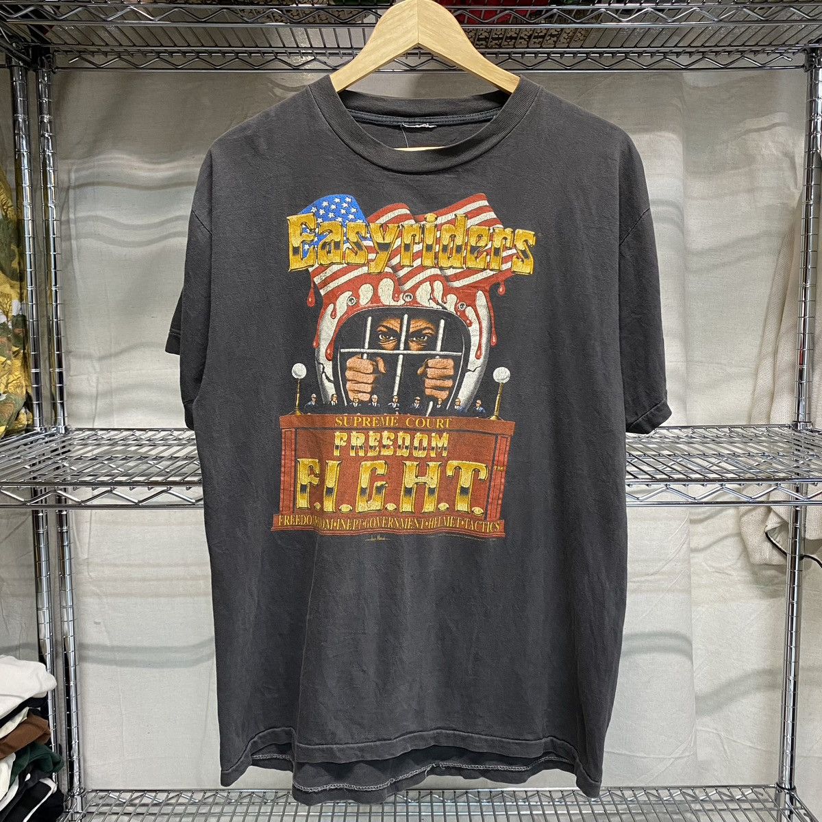 image of Choppers x Harley Davidson Vintage 1991 Easy Riders F.i.g.h.t Helmet Laws Tee in Black (Size XL)