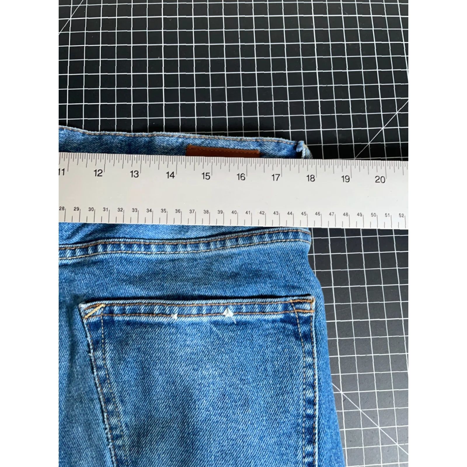 Quiksilver VINTAGE Quiksilver Straight Leg Jeans Men's 36 x 32 Blue Denim Y2K Skater Grunge Size US 34 / EU 50 - 5 Thumbnail